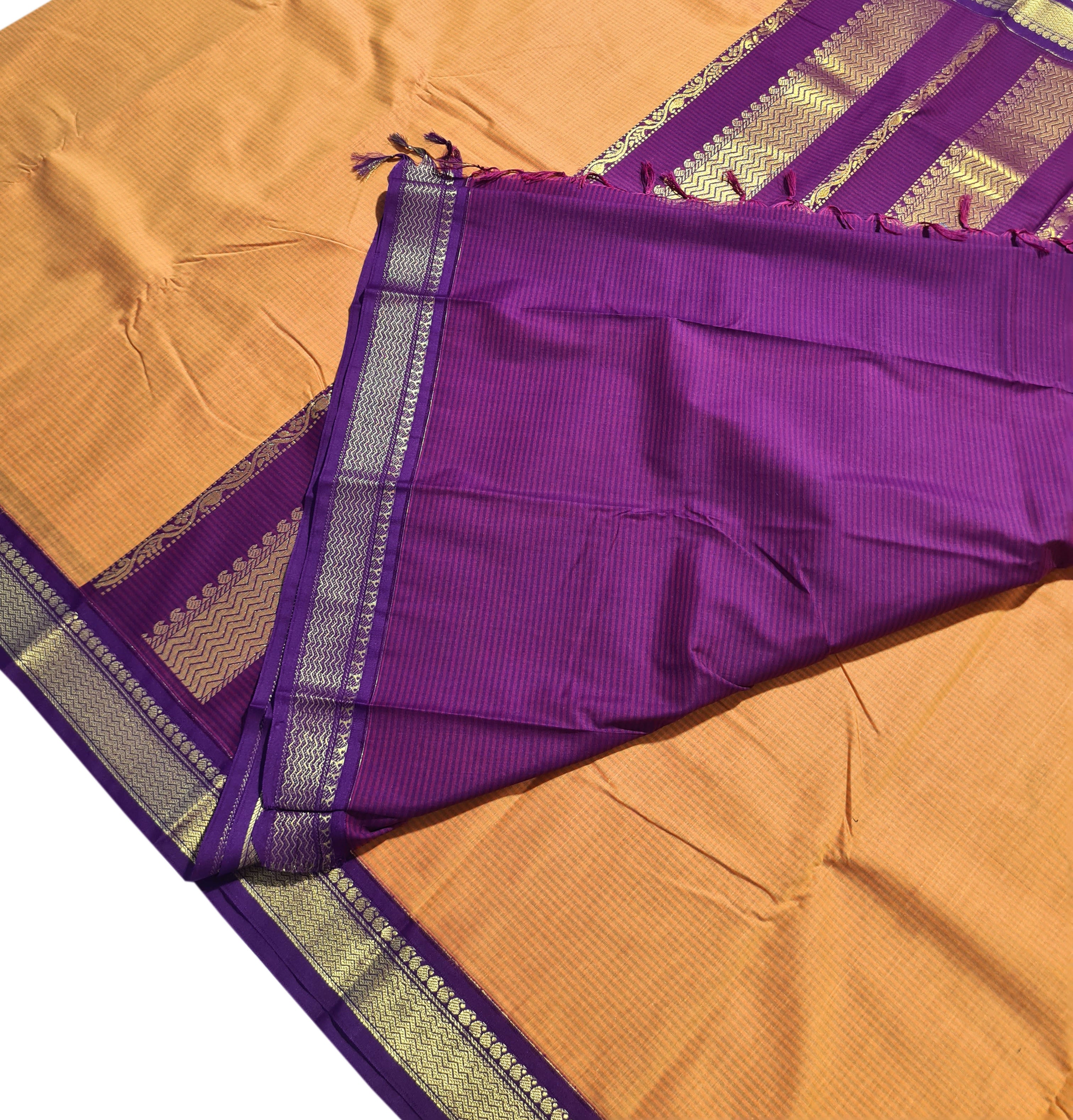 Vairaoosi Agarlic Cotton Silk Sarees