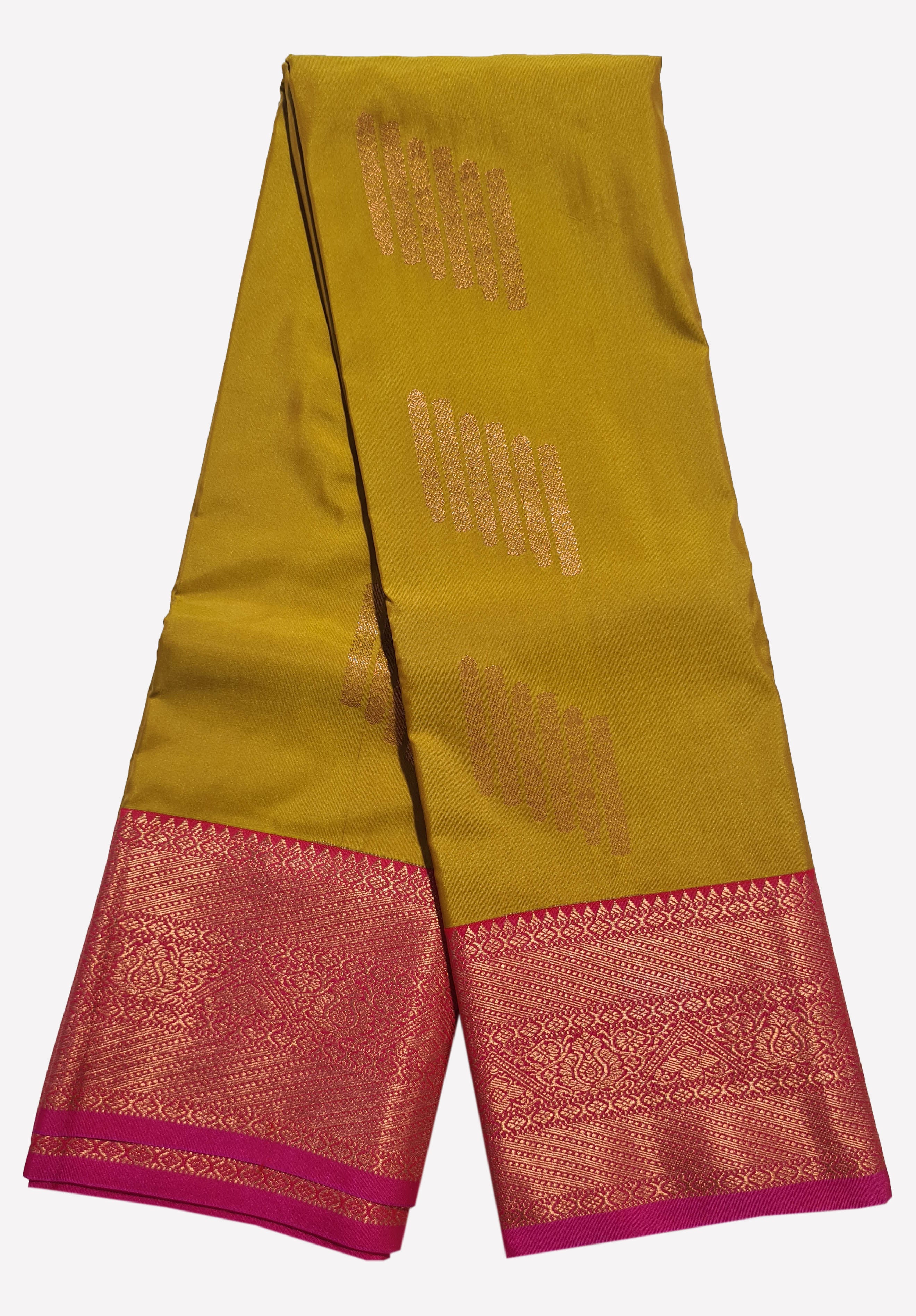 Kanchi Vegan Silk Saree With Contrast Blouse and Rich Jari Pallu