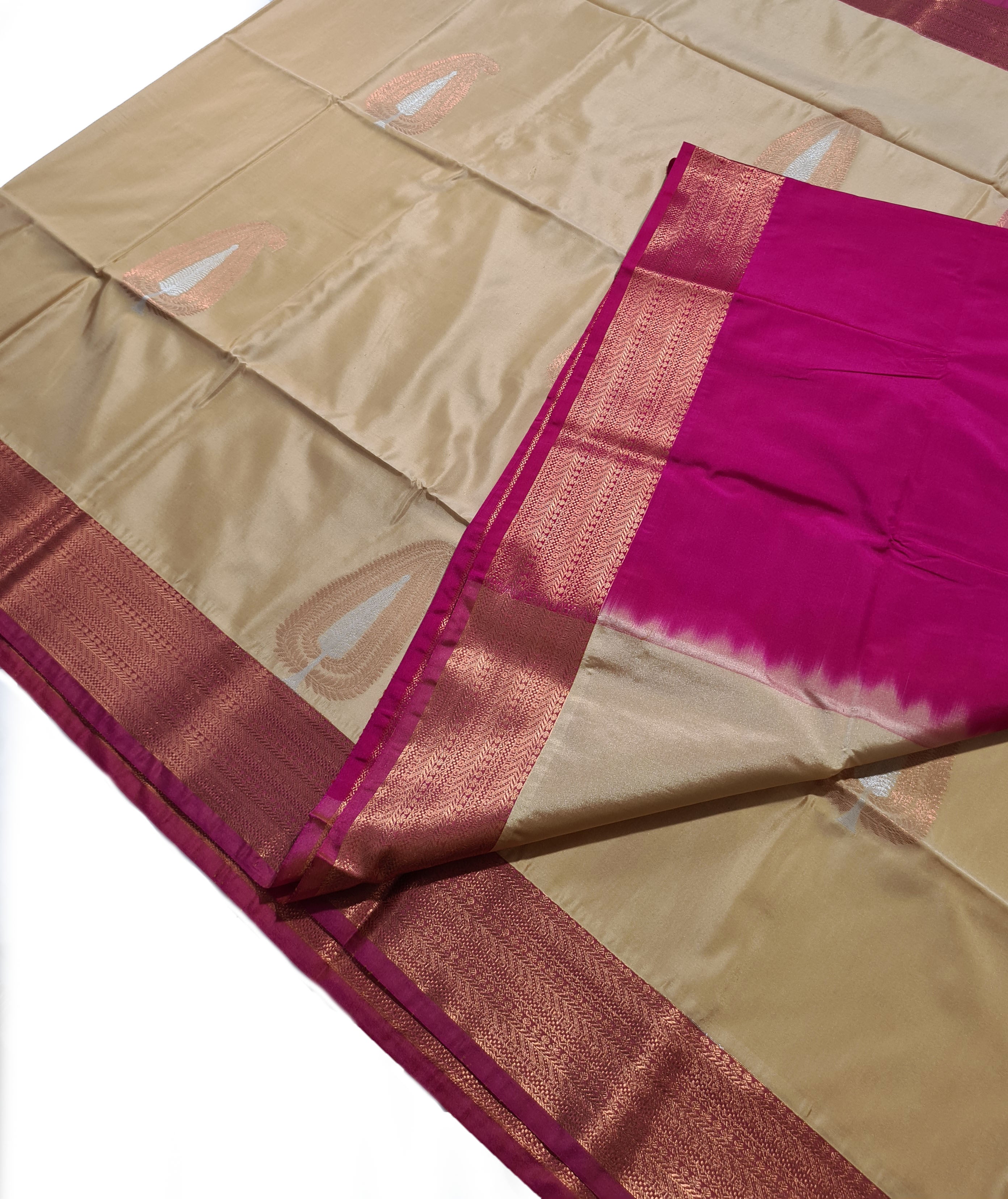 Kanchi Vegan Silk Saree With Contrast Blouse and Rich Jari Pallu