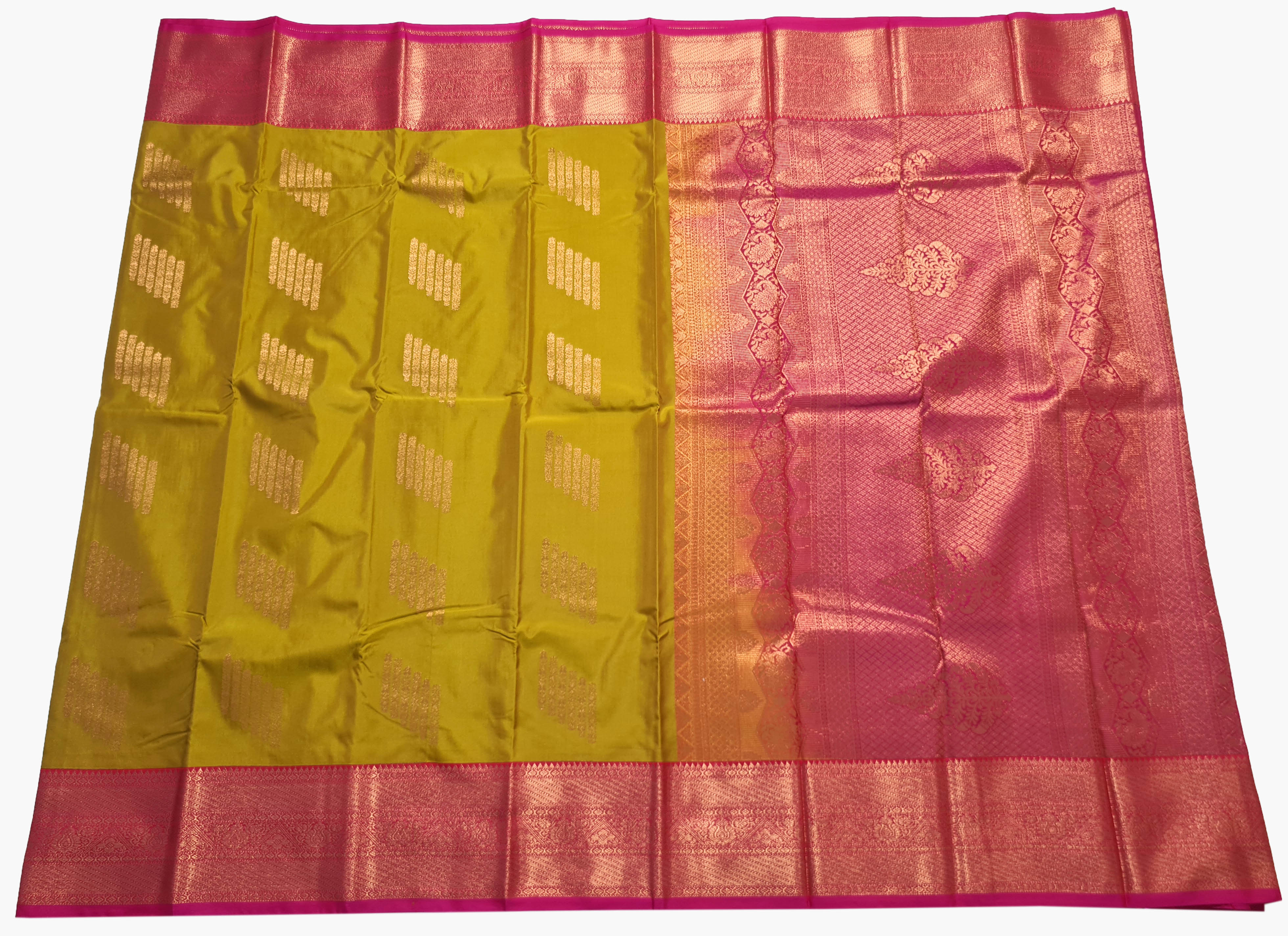 Kanchi Vegan Silk Saree With Contrast Blouse and Rich Jari Pallu