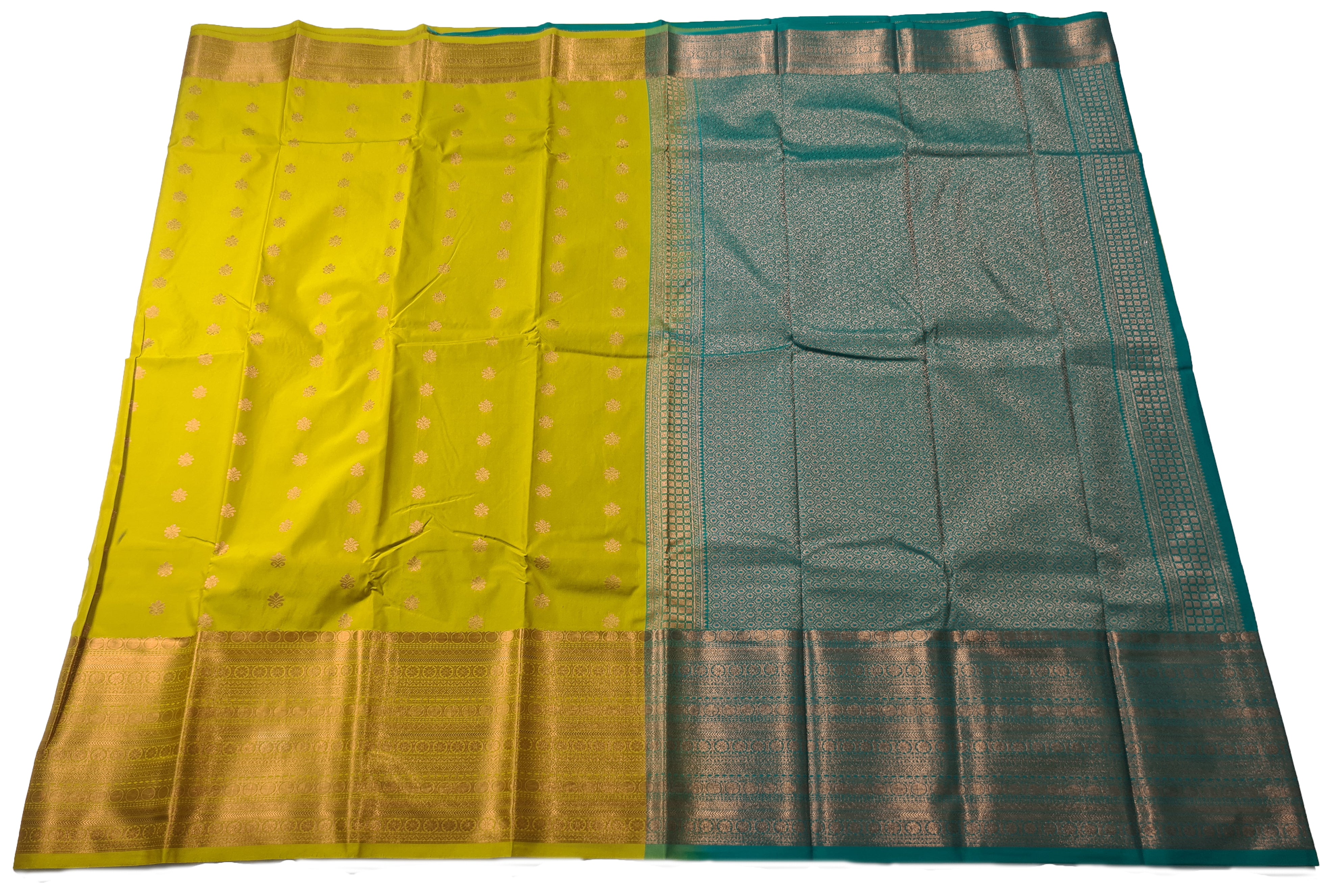 Kanchi Vegan Silk Saree With Contrast Blouse and Rich Jari Pallu