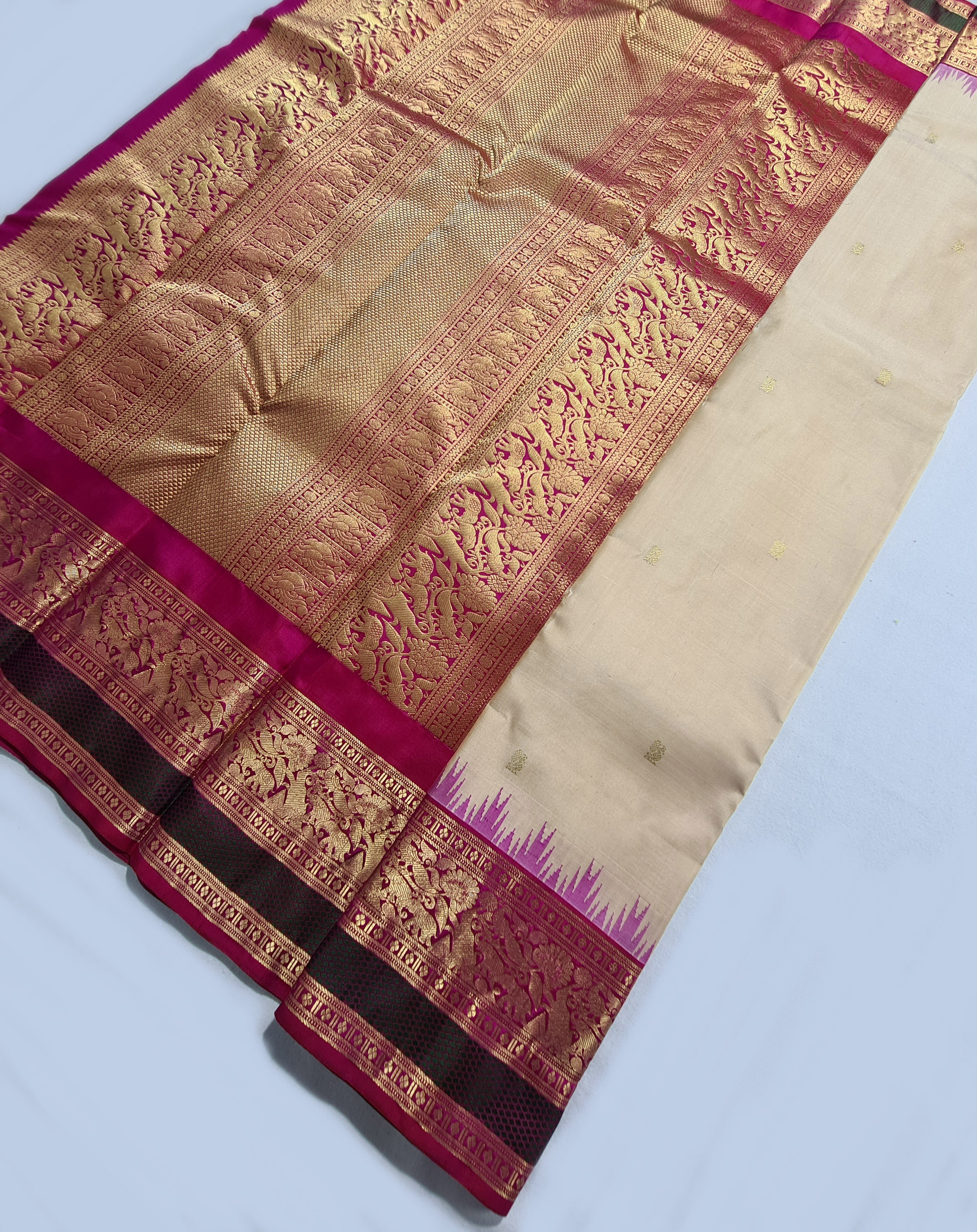 Kanchipuram Pure Silk Saree with 2g pure zari