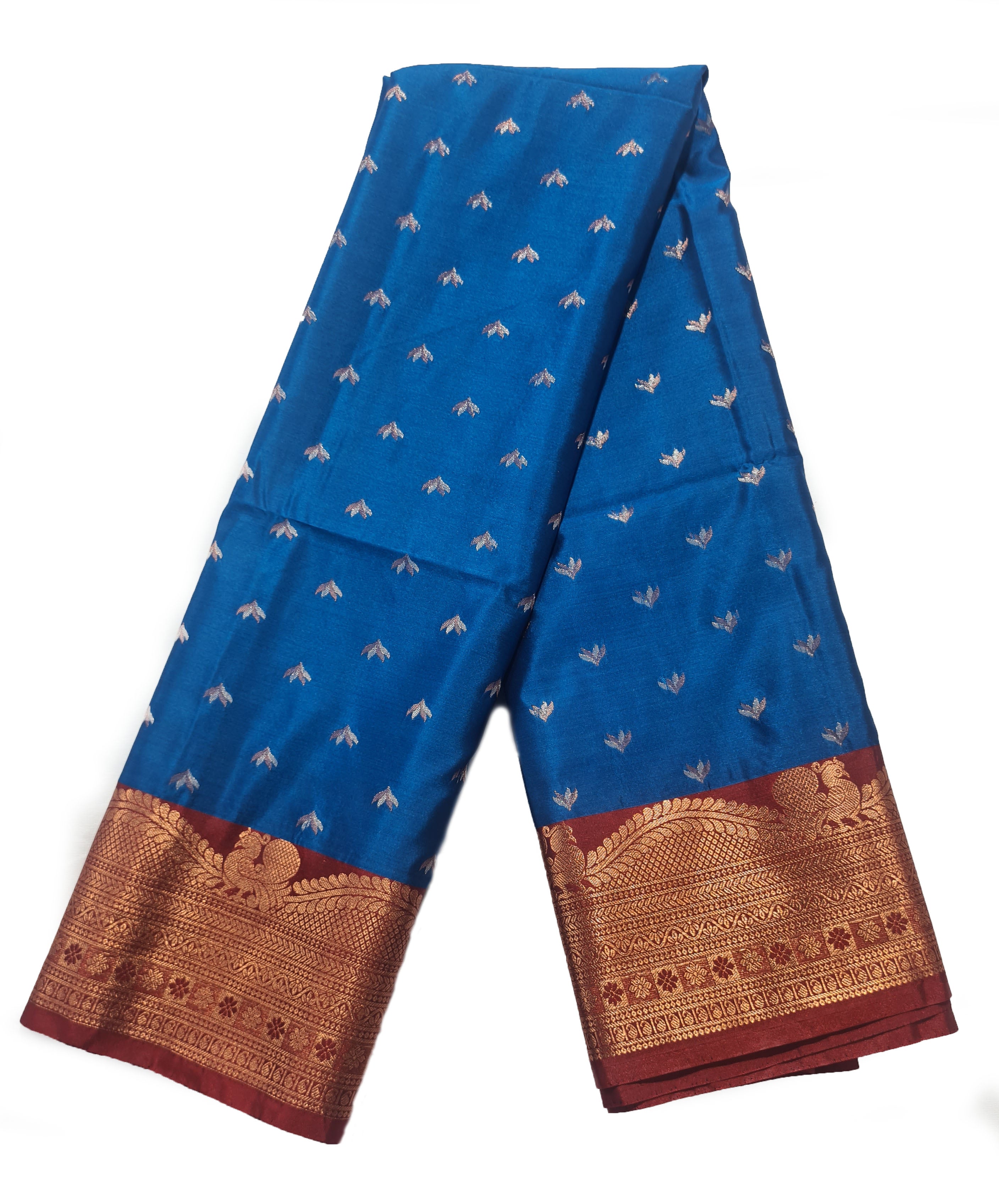 Kanchi Vegan Silk Saree With Contrast Blouse and Rich Jari Pallu