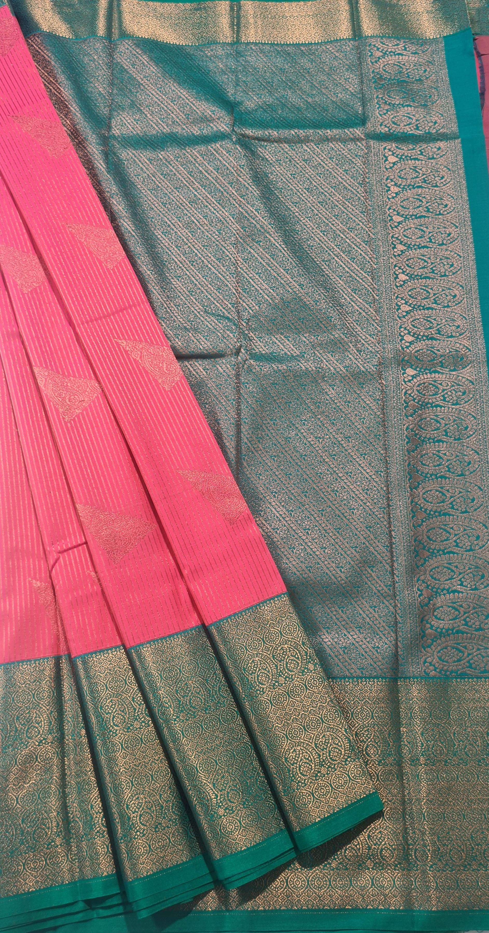 Kanchi Vegan Silk Saree With Contrast Blouse and Rich Jari Pallu