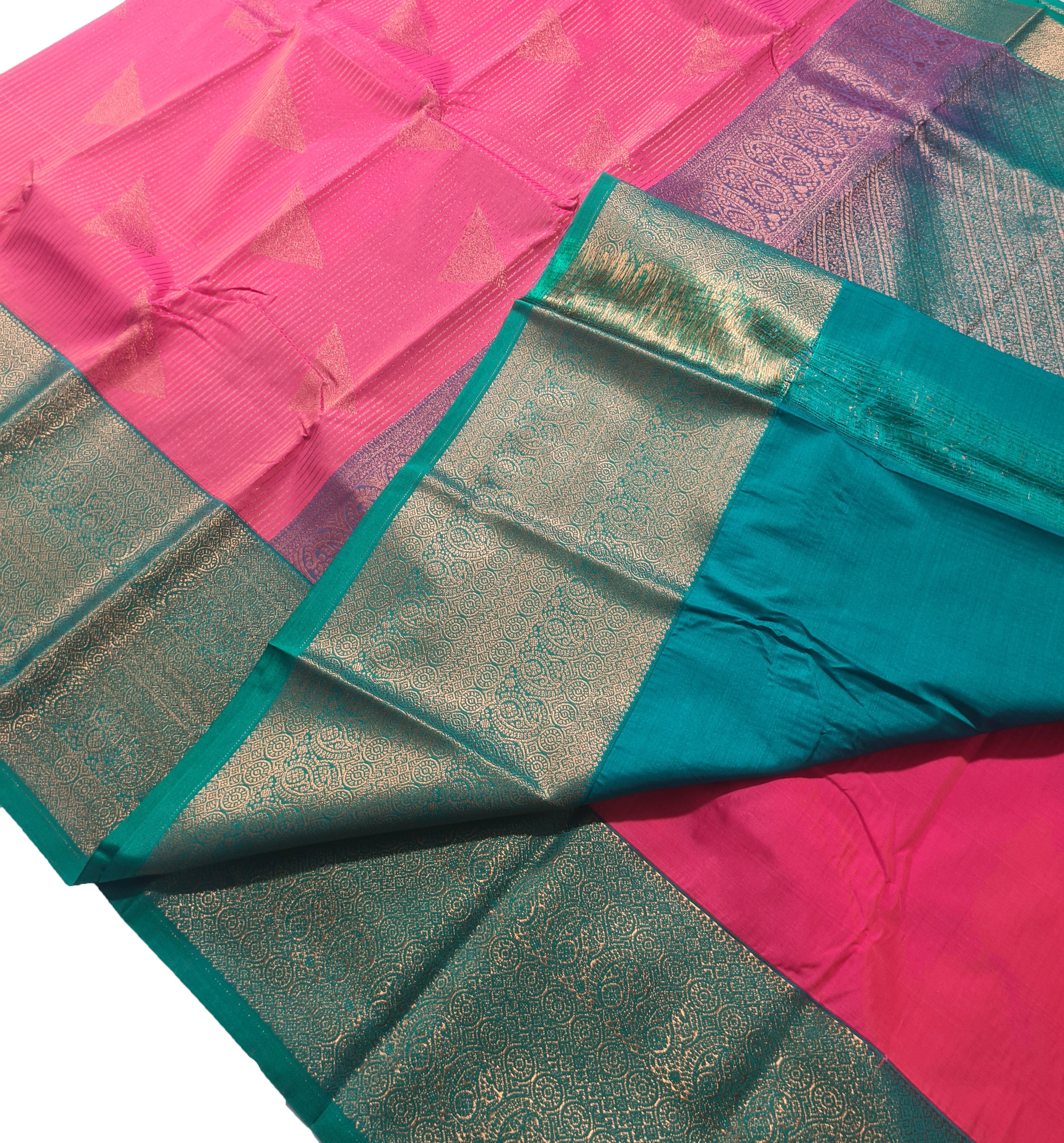 Kanchi Vegan Silk Saree With Contrast Blouse and Rich Jari Pallu