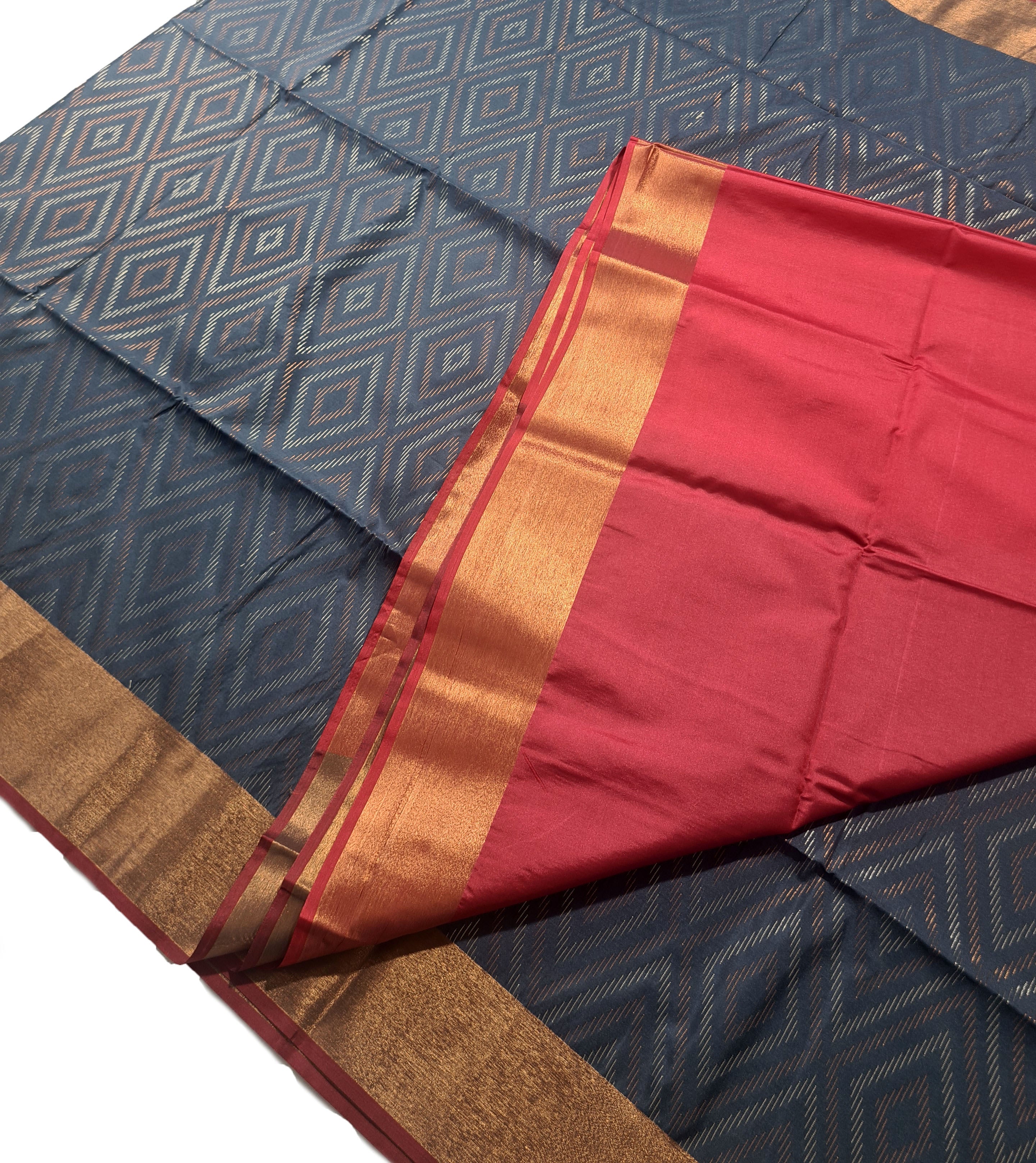 Kanchi Vegan Silk Saree With Contrast Blouse and Rich Jari Pallu