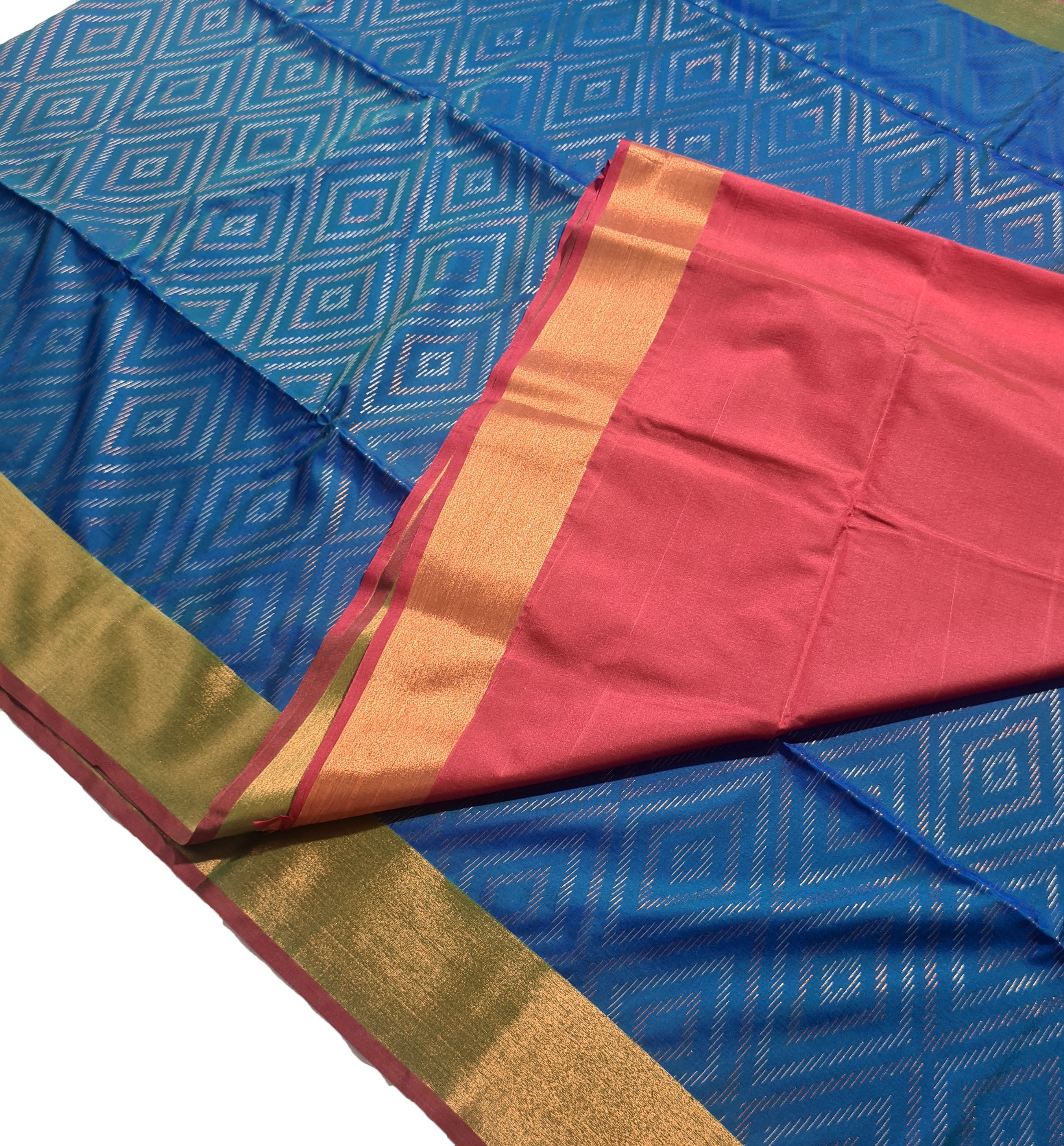 Kanchi Vegan Silk Saree With Contrast Blouse and Rich Jari Pallu