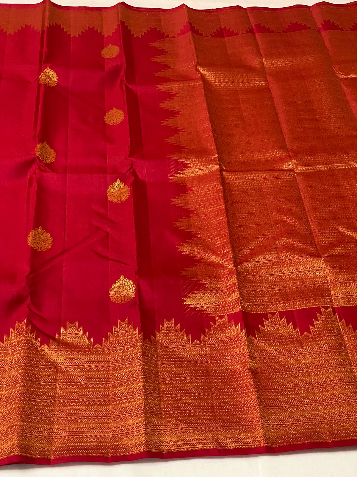 KANCHIPURAM PURE SILK HANDLOOM SAREE   WITH 2 GRAM PURE JARI