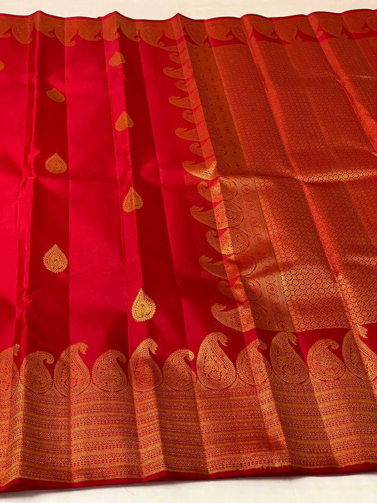 KANCHIPURAM PURE SILK HANDLOOM SAREE   WITH 2 GRAM PURE JARI