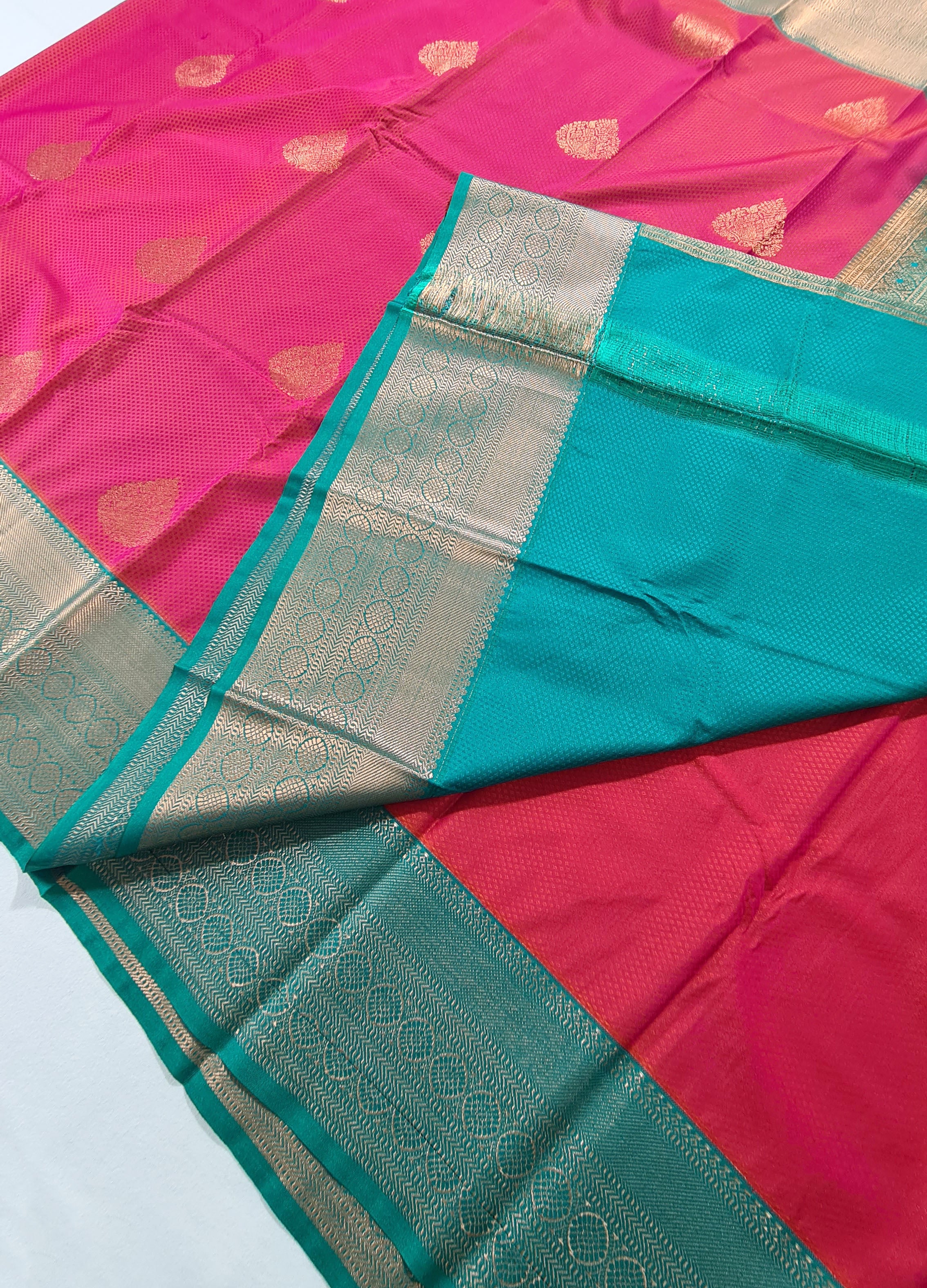 Kanchi Vegan Silk Saree With Contrast Blouse and Rich Jari Pallu