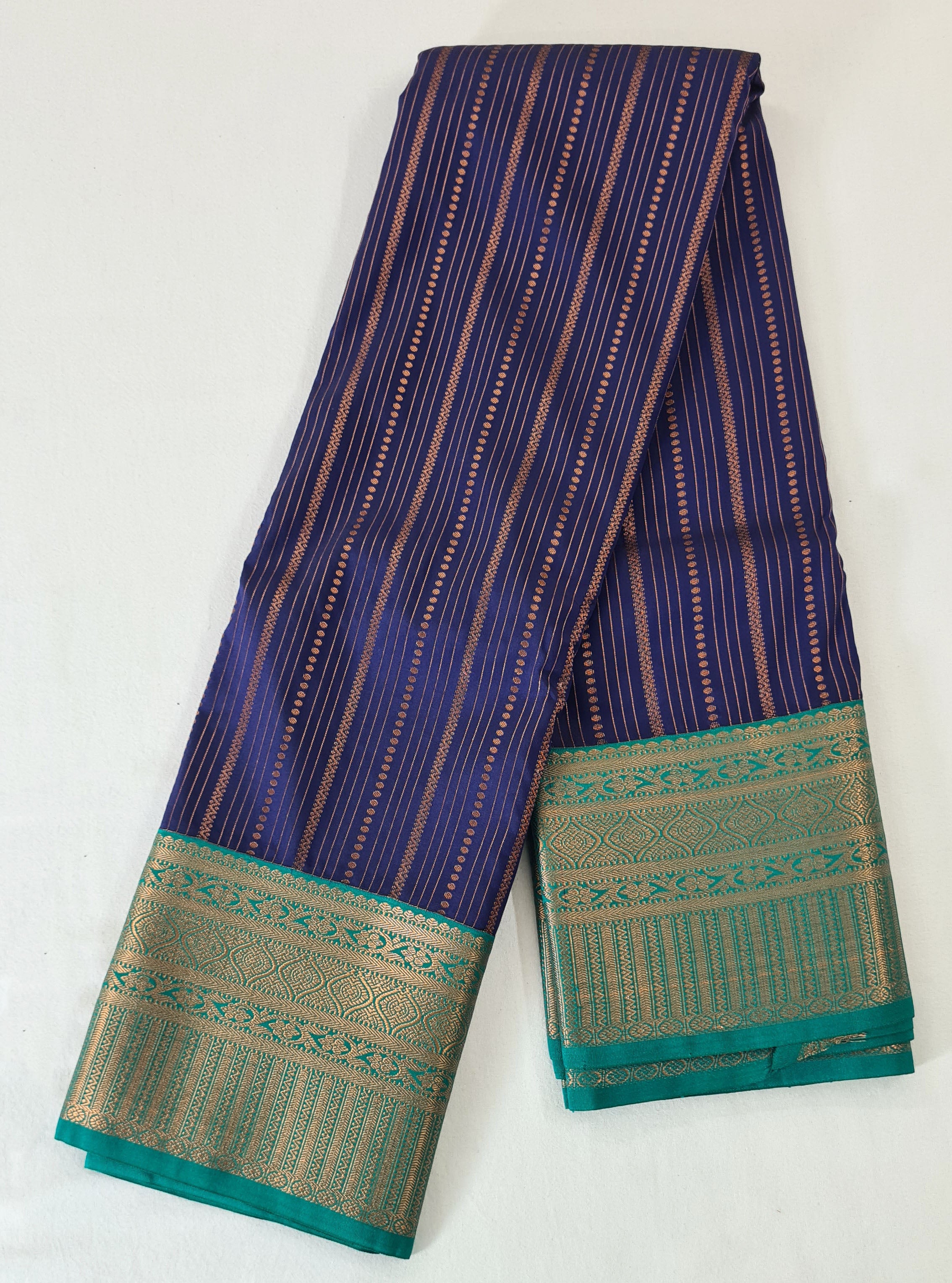 Kanchi Vegan Silk Saree With Contrast Blouse and Rich Jari Pallu