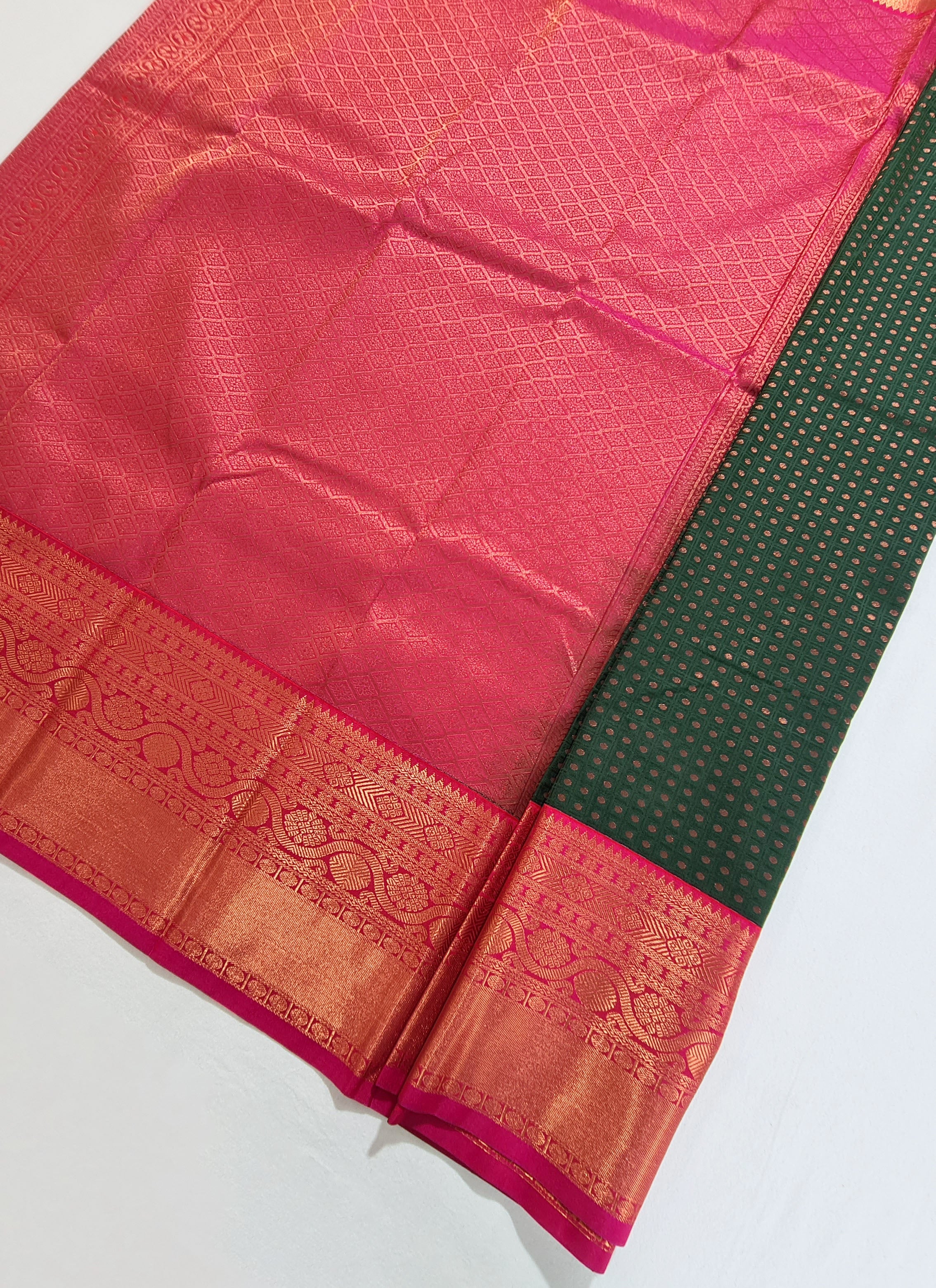 Kanchi Vegan Silk Saree With Contrast Blouse and Rich Jari Pallu