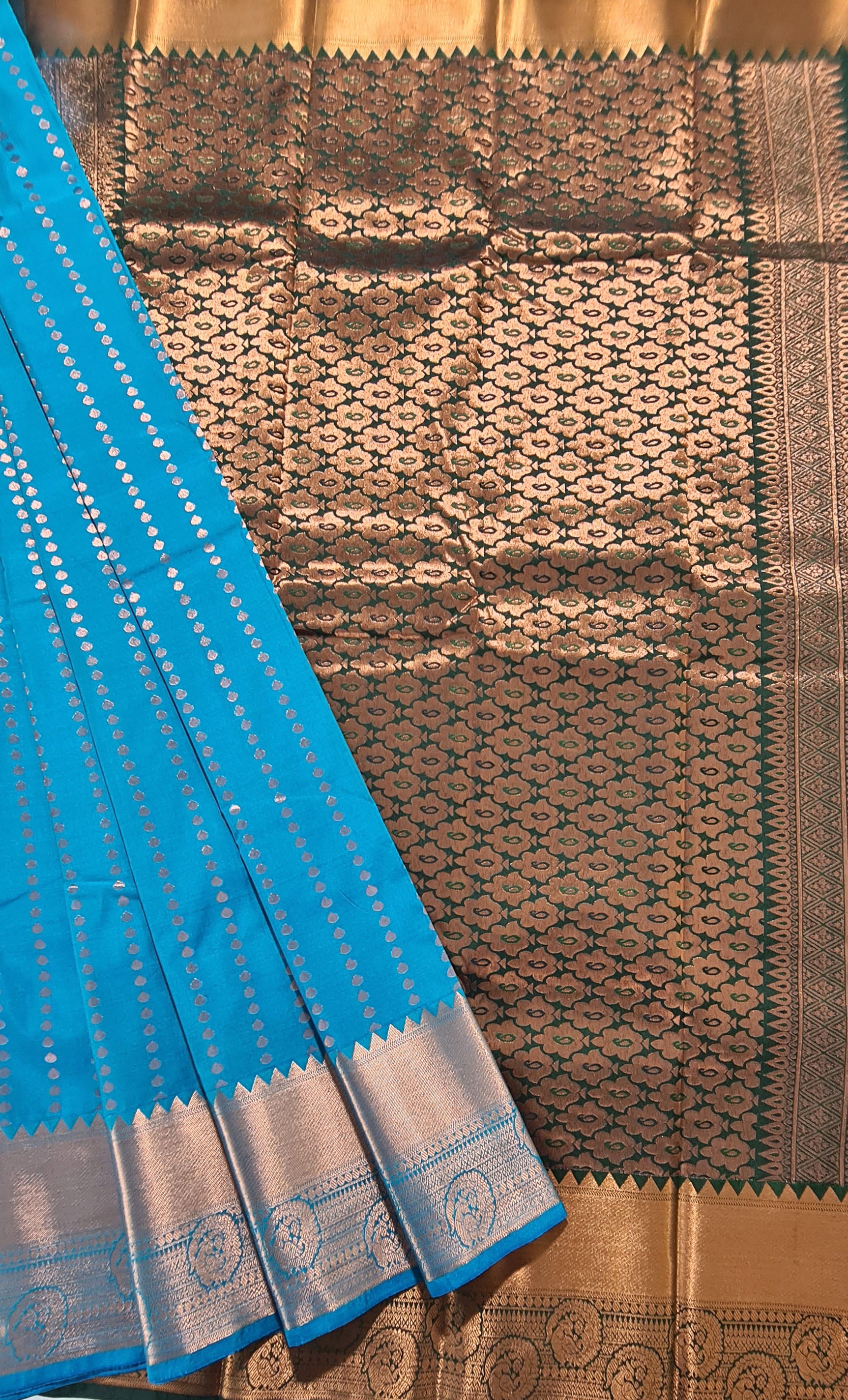 Kanchi Vegan Silk Saree With Contrast Blouse and Rich Jari Pallu