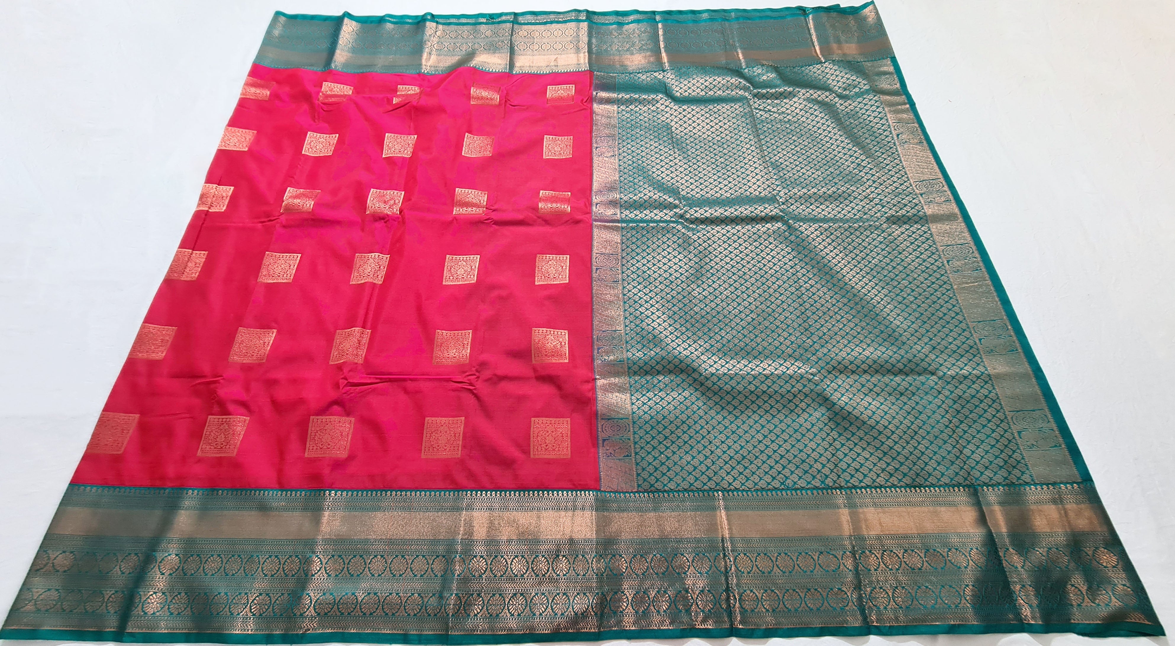 Kanchi Vegan Silk Saree With Contrast Blouse and Rich Jari Pallu