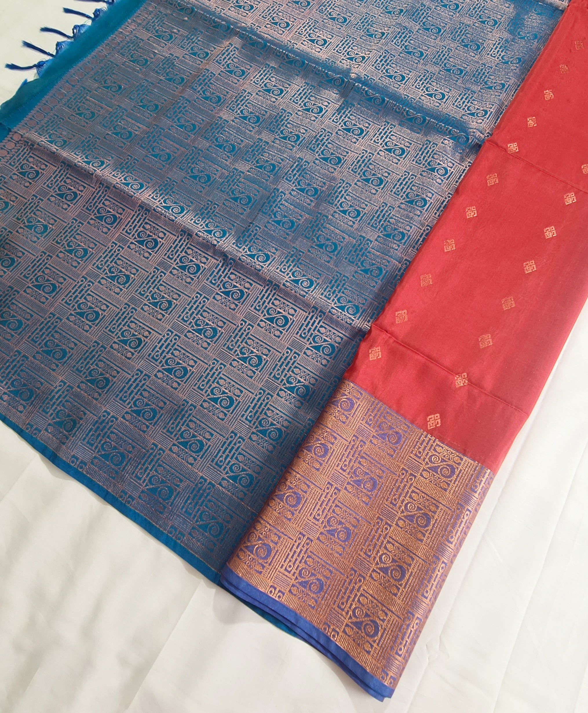 Kanchi Vegan Soft Silk Saree with Contrast Blouse and Rich Jari Pallu