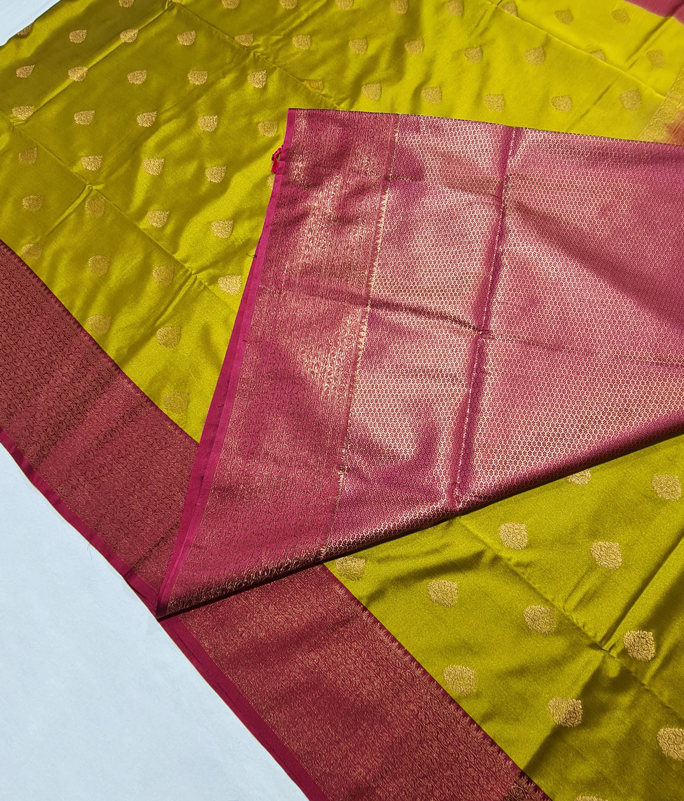 Kanchi Vegan Silk Saree With Contrast Blouse and Rich Jari Pallu