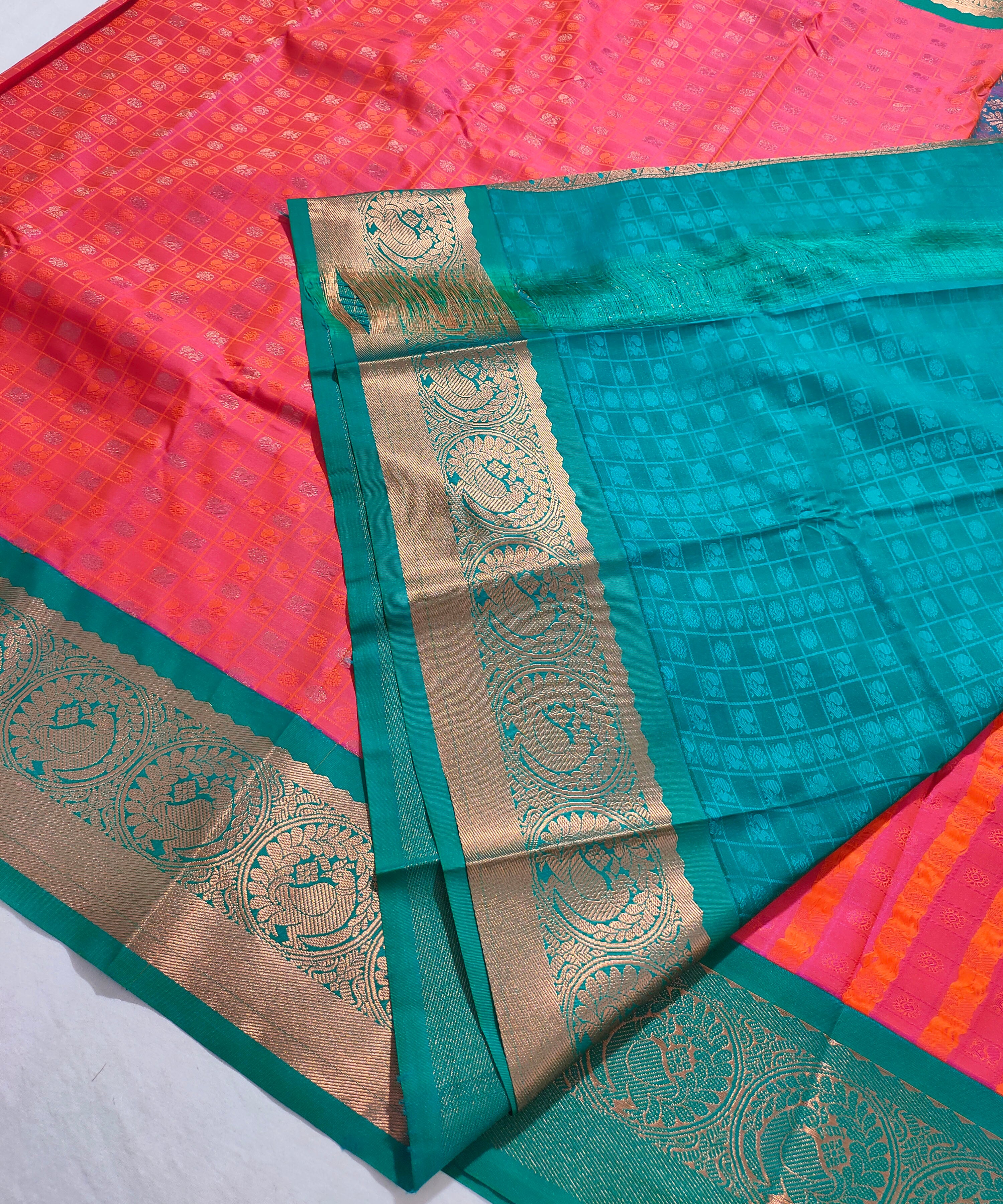 Kanchi Vegan Silk Saree With Contrast Blouse and Rich Jari Pallu