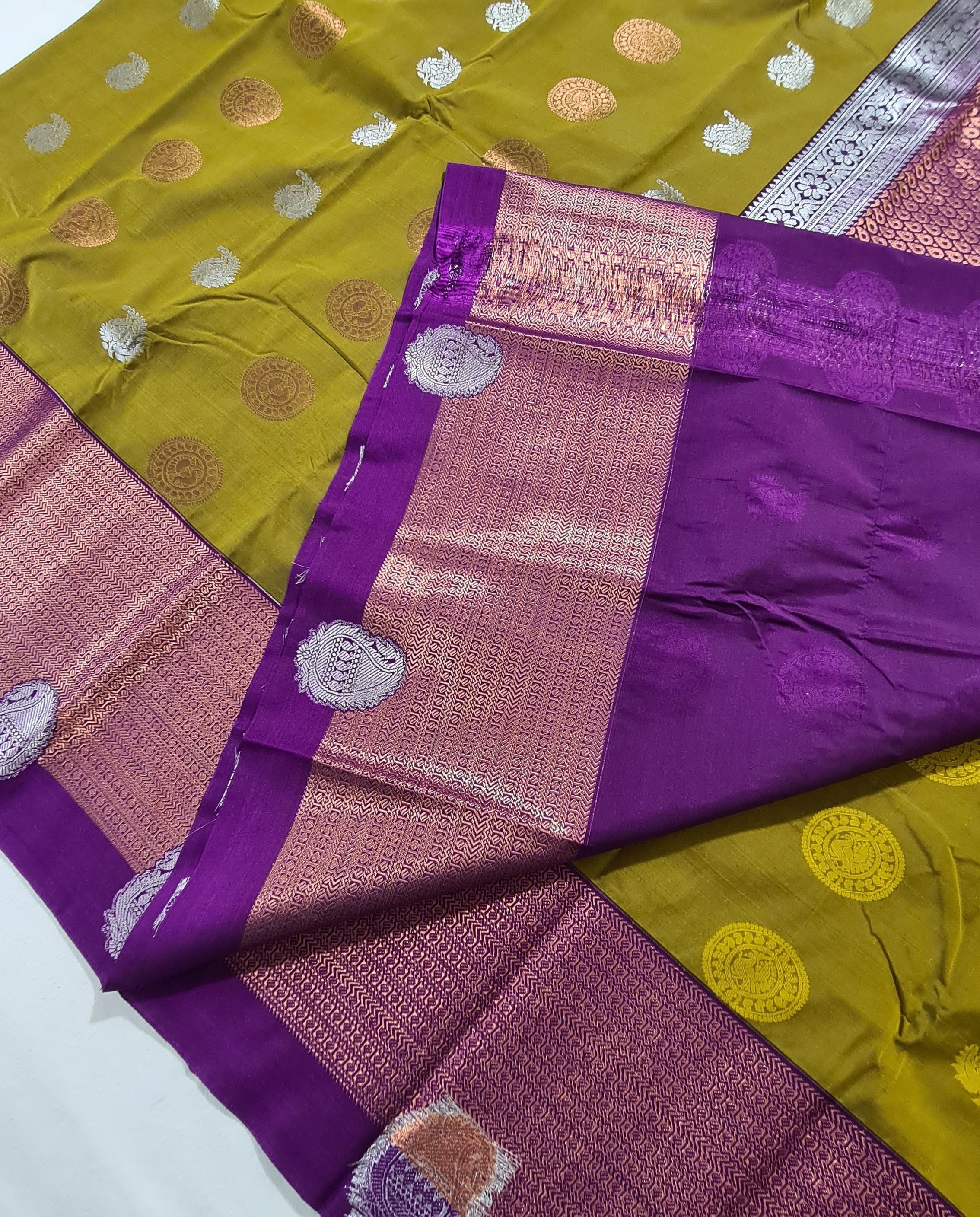 Kanchi Vegan Silk Saree With Contrast Blouse and Rich Jari Pallu