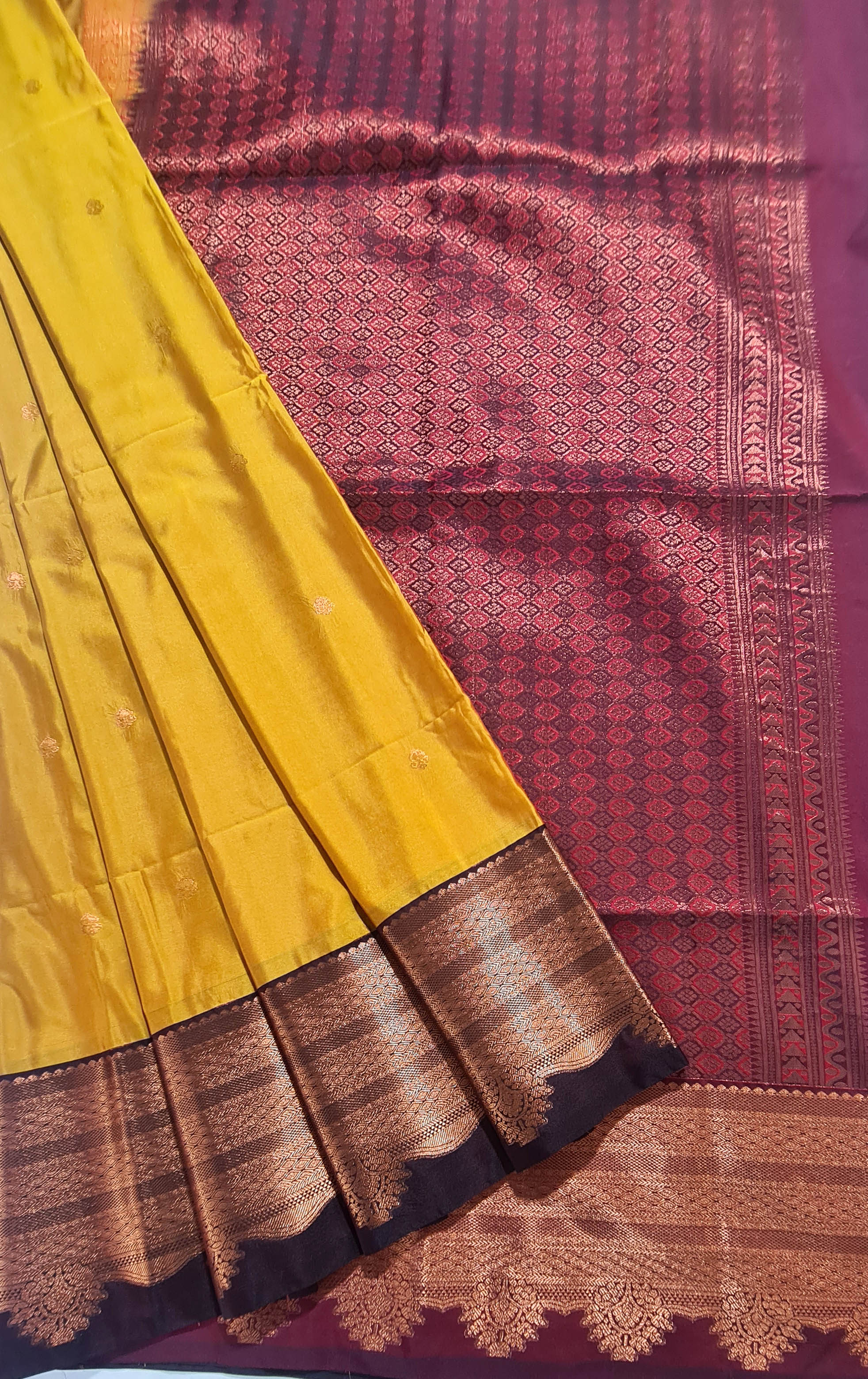 Kanchi Vegan Silk Saree With Contrast Blouse and Rich Jari Pallu