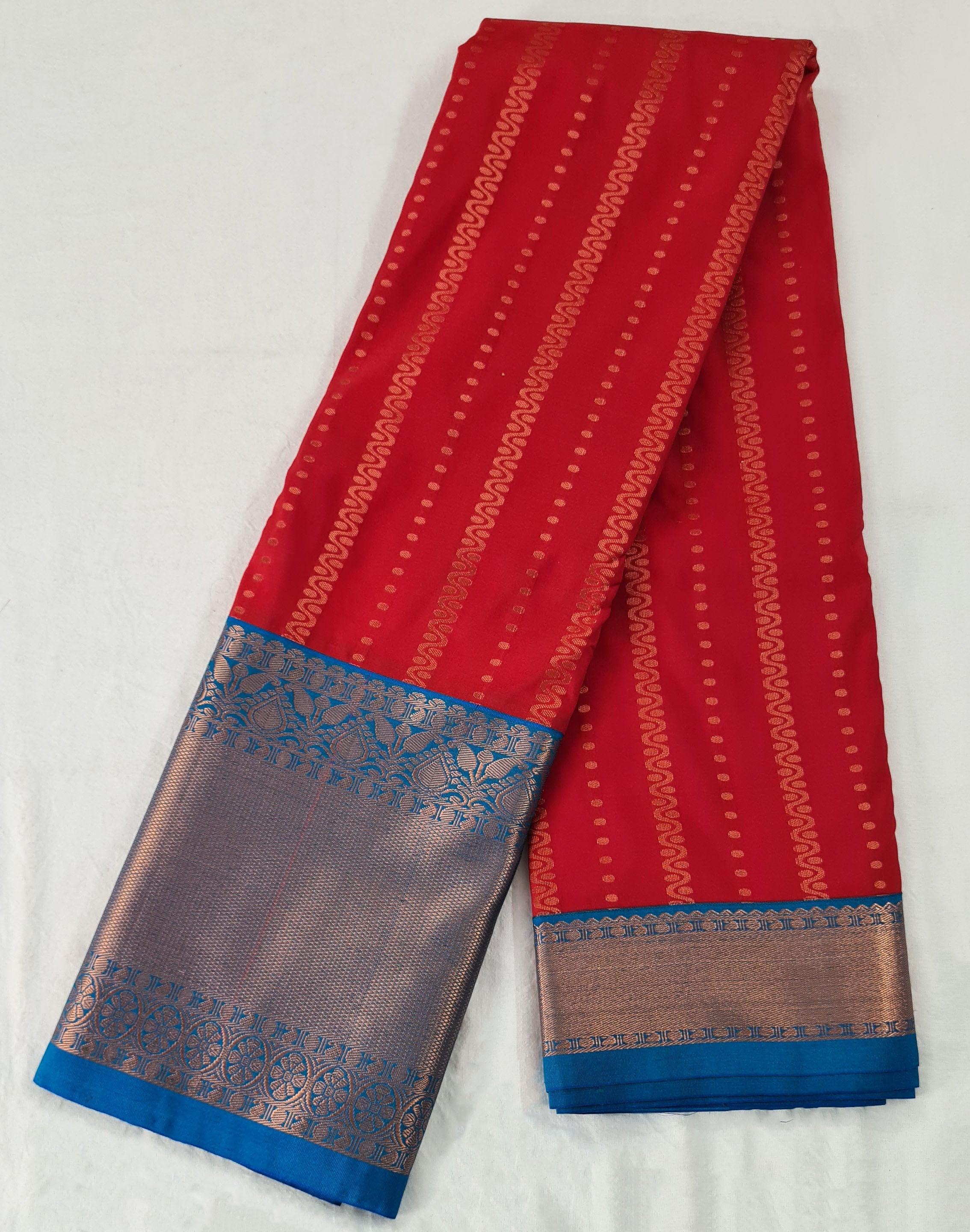 Kanchi Vegan Silk Saree With Contrast Blouse and Rich Jari Pallu