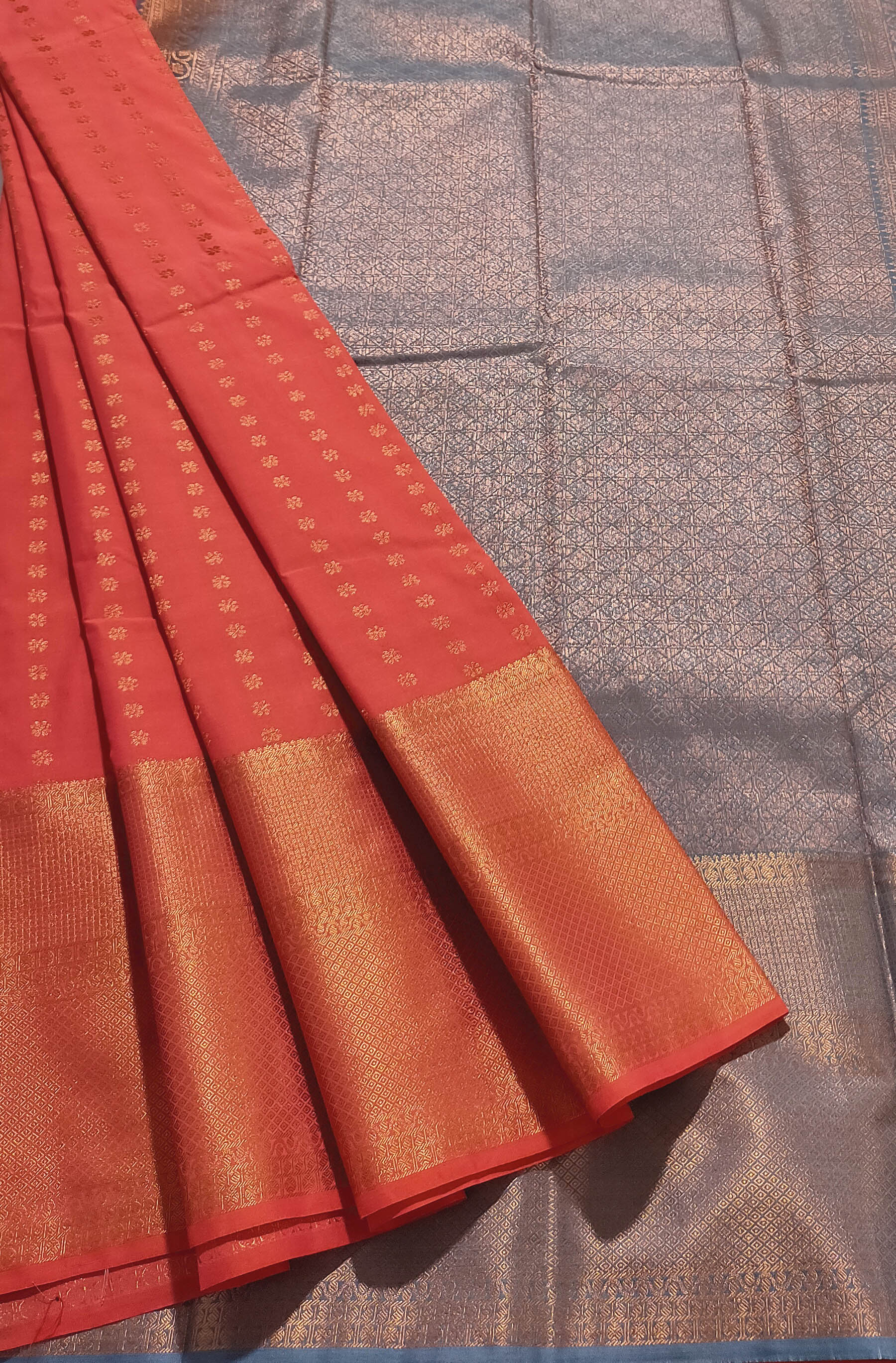 Kanchi Vegan Silk Saree With Contrast Blouse and Rich Jari Pallu