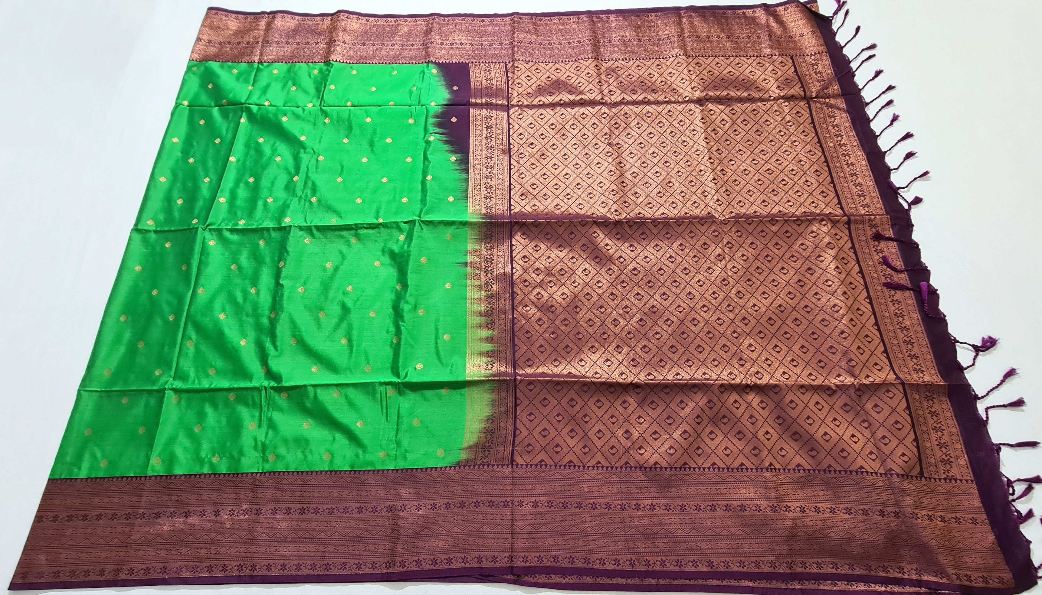 Kanchi Vegan Silk Saree With Contrast Blouse and Rich Jari Pallu