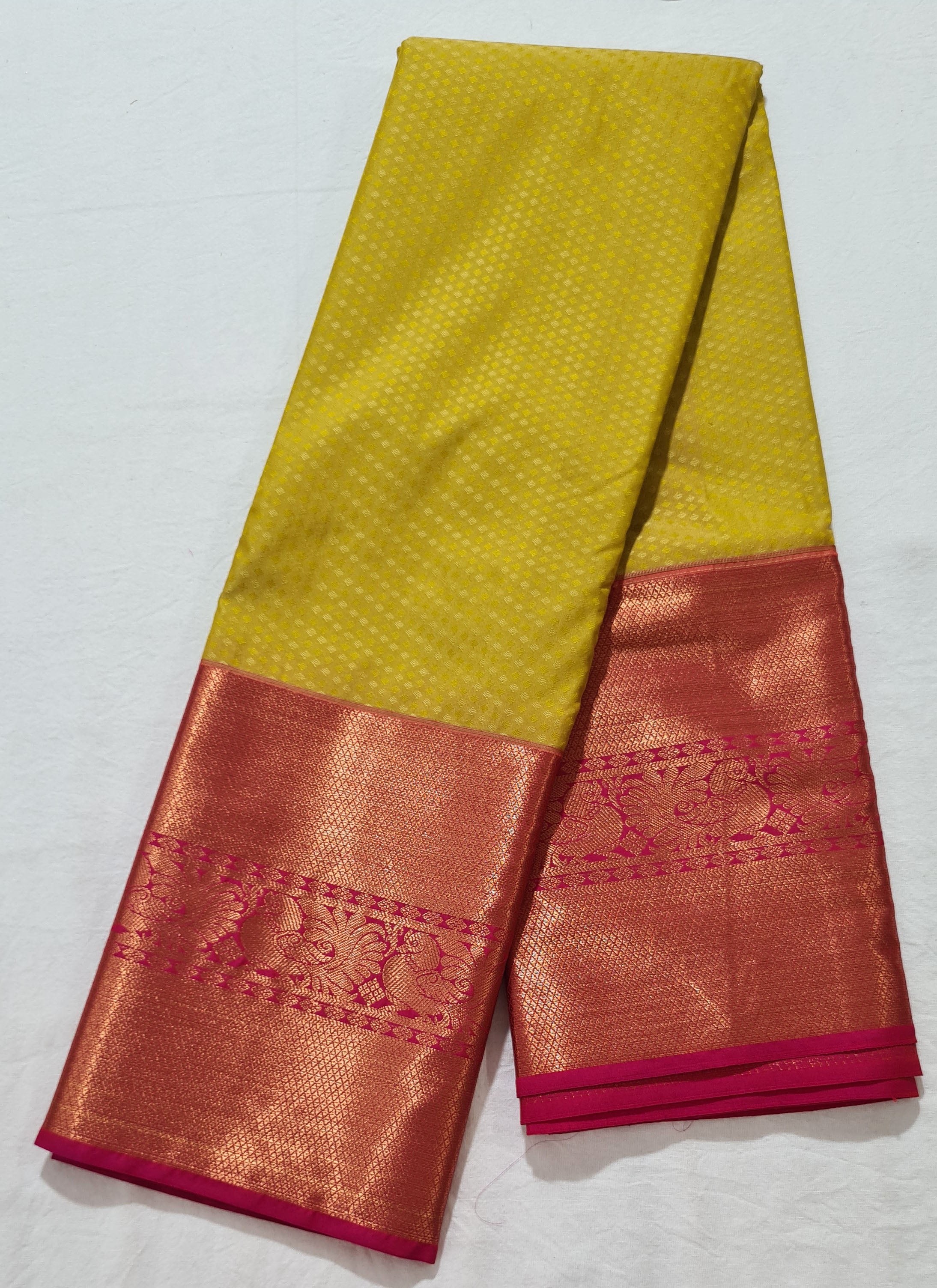 Kanchi Vegan Silk Saree With Contrast Blouse and Rich Jari Pallu