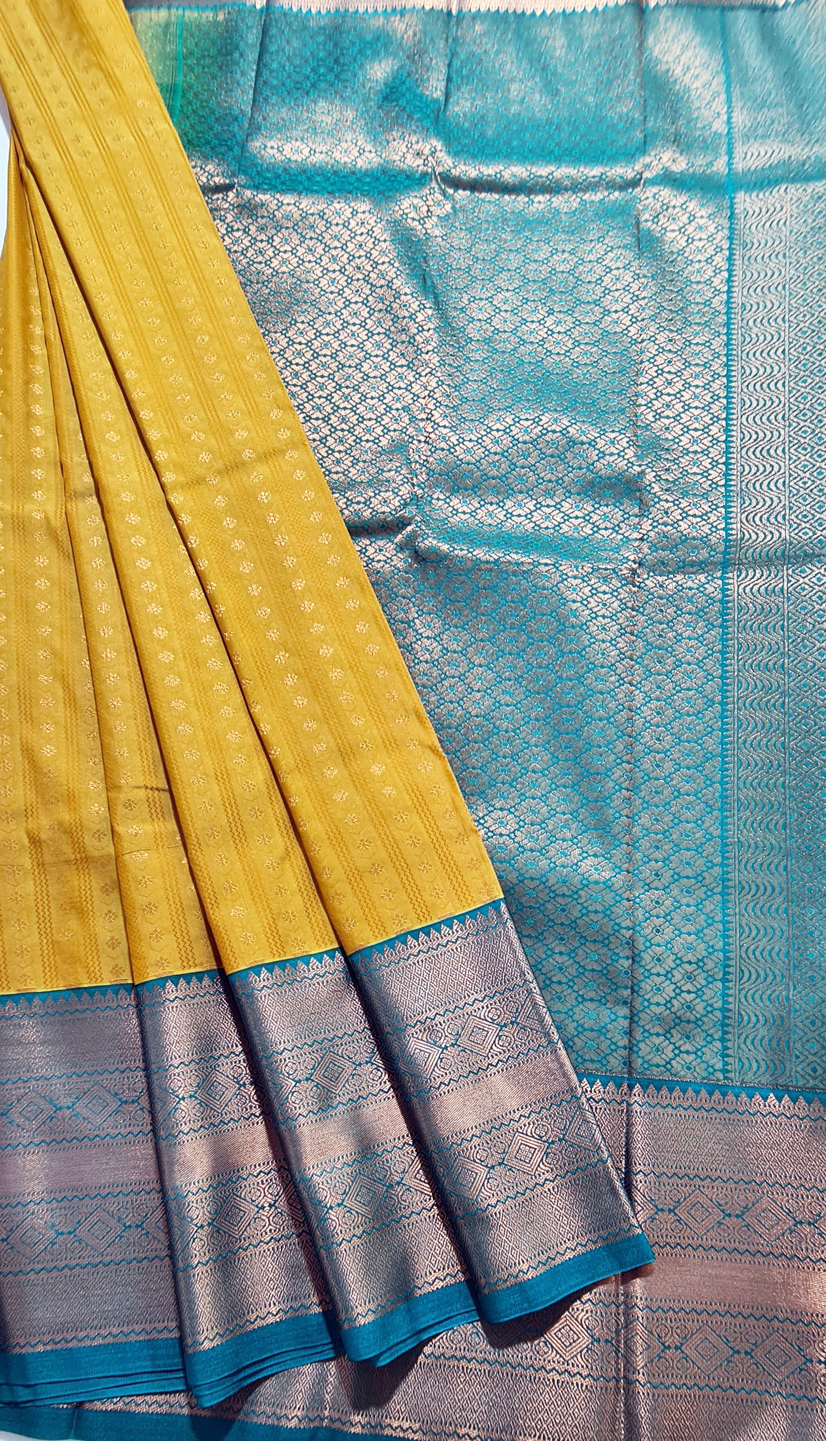 Kanchi Vegan Silk Saree With Contrast Blouse and Rich Jari Pallu