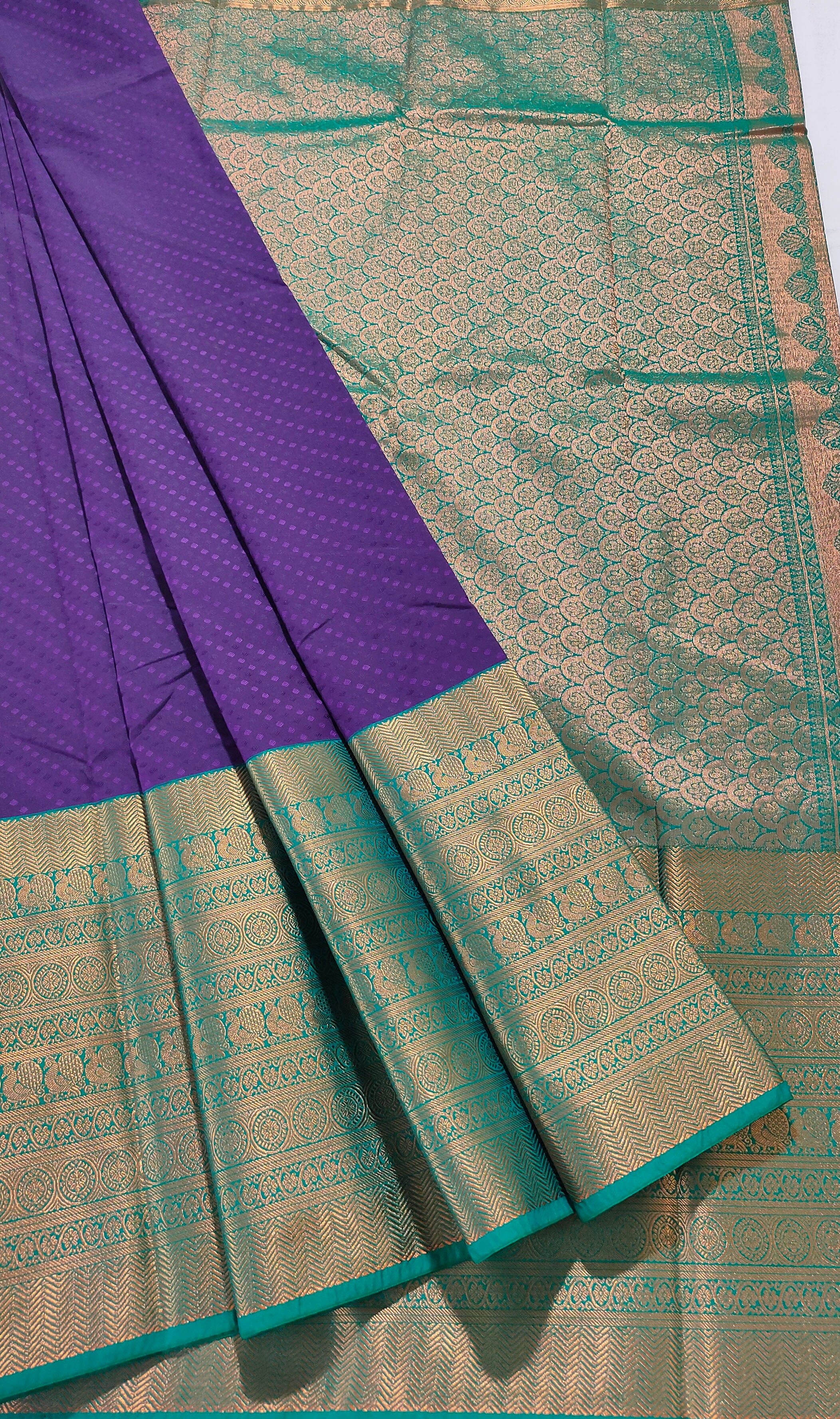Kanchi Vegan Silk Saree With Contrast Blouse and Rich Jari Pallu