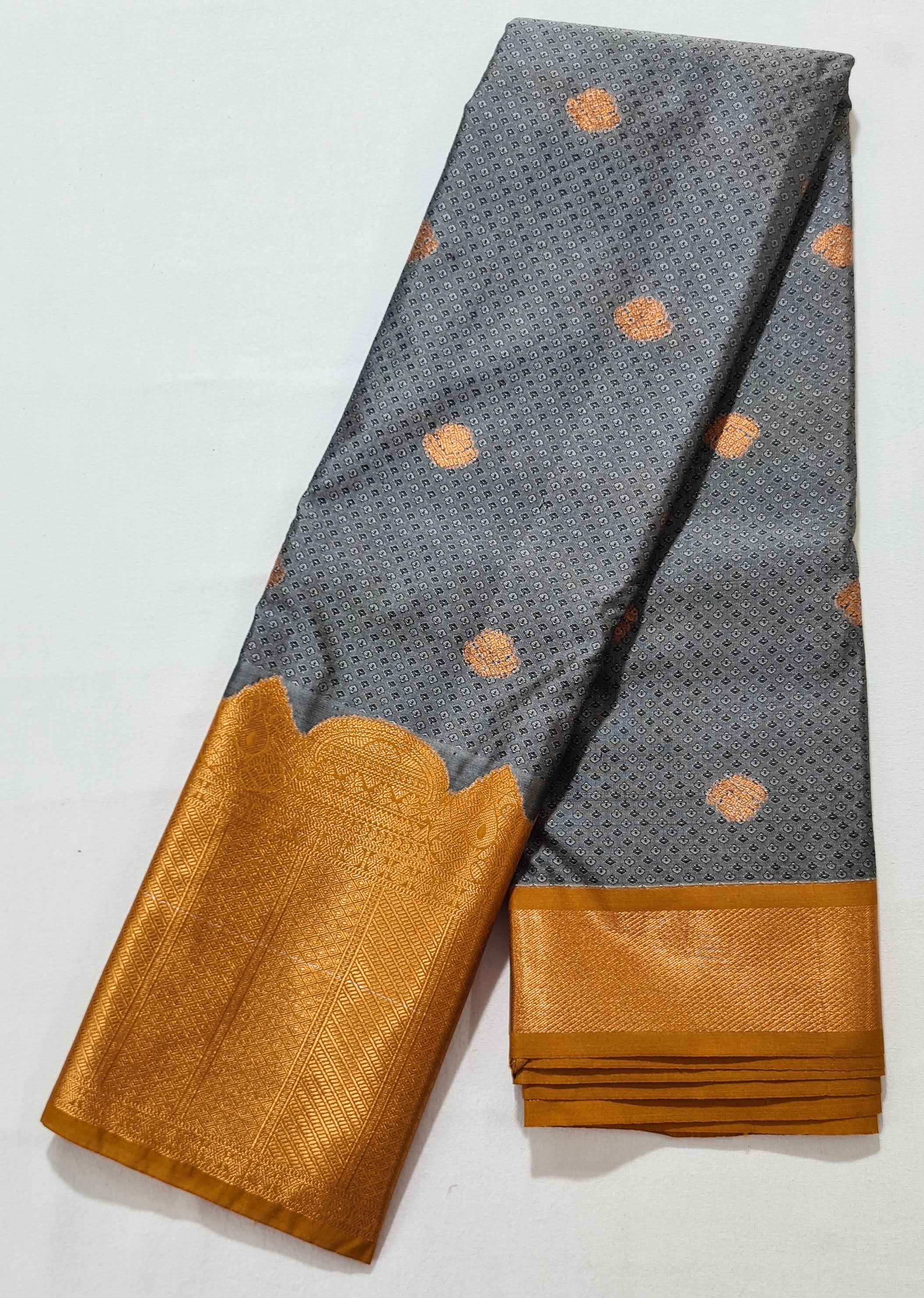 Kanchi Vegan Silk Saree With Contrast Blouse and Rich Jari Pallu