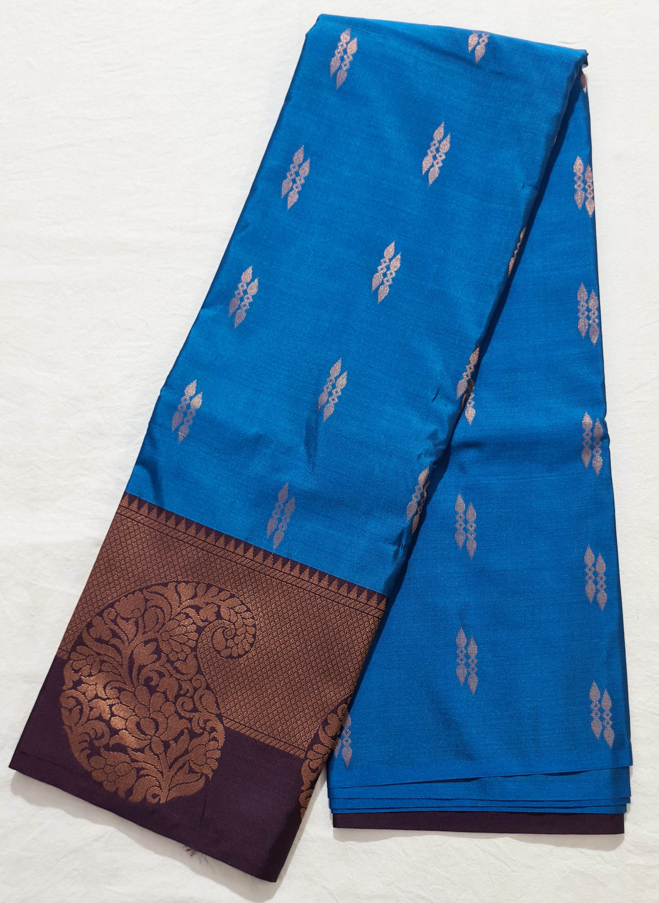 Kanchi Vegan Silk Saree With Contrast Blouse and Rich Jari Pallu