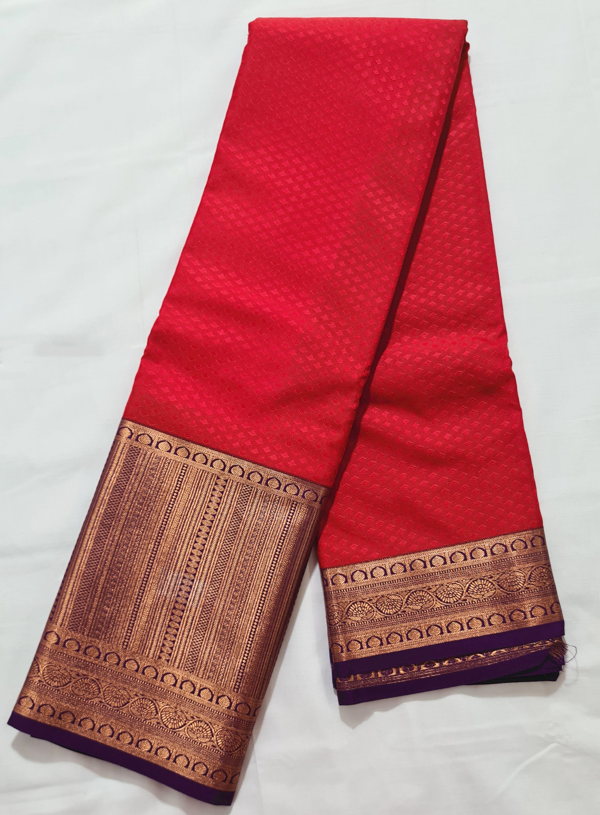 Kanchi Vegan Silk Saree with Contrast Blouse and Rich Jari Pallu