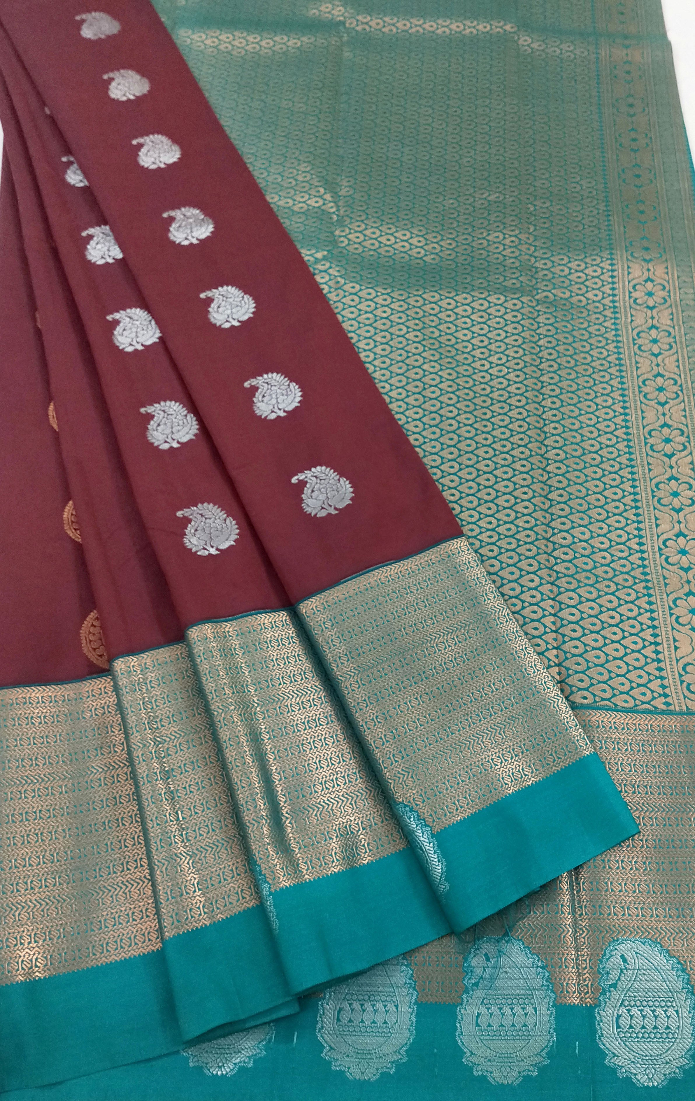 Kanchi Vegan Silk Saree With Contrast Blouse and Rich Jari Pallu