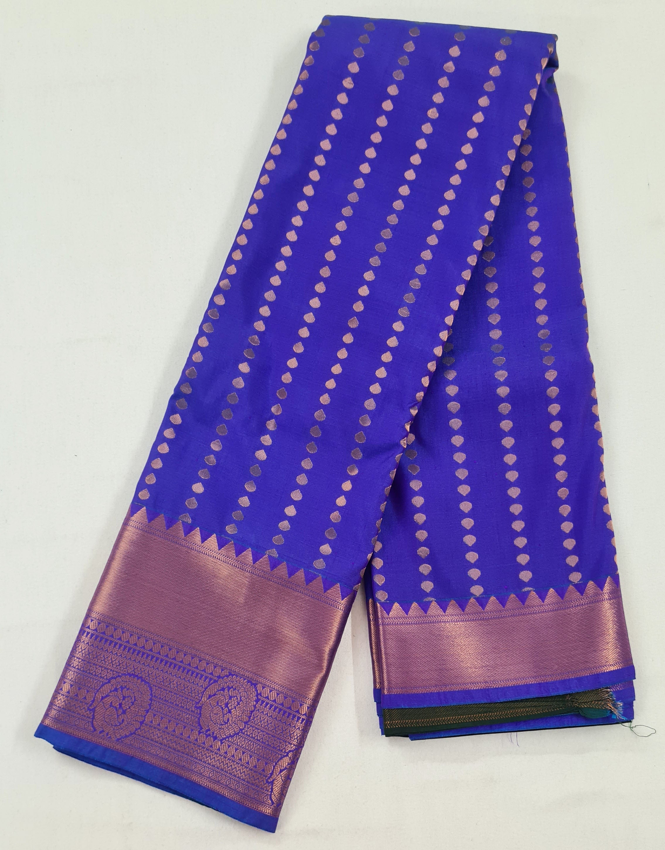 Kanchi Vegan Silk Saree With Contrast Blouse and Rich Jari Pallu