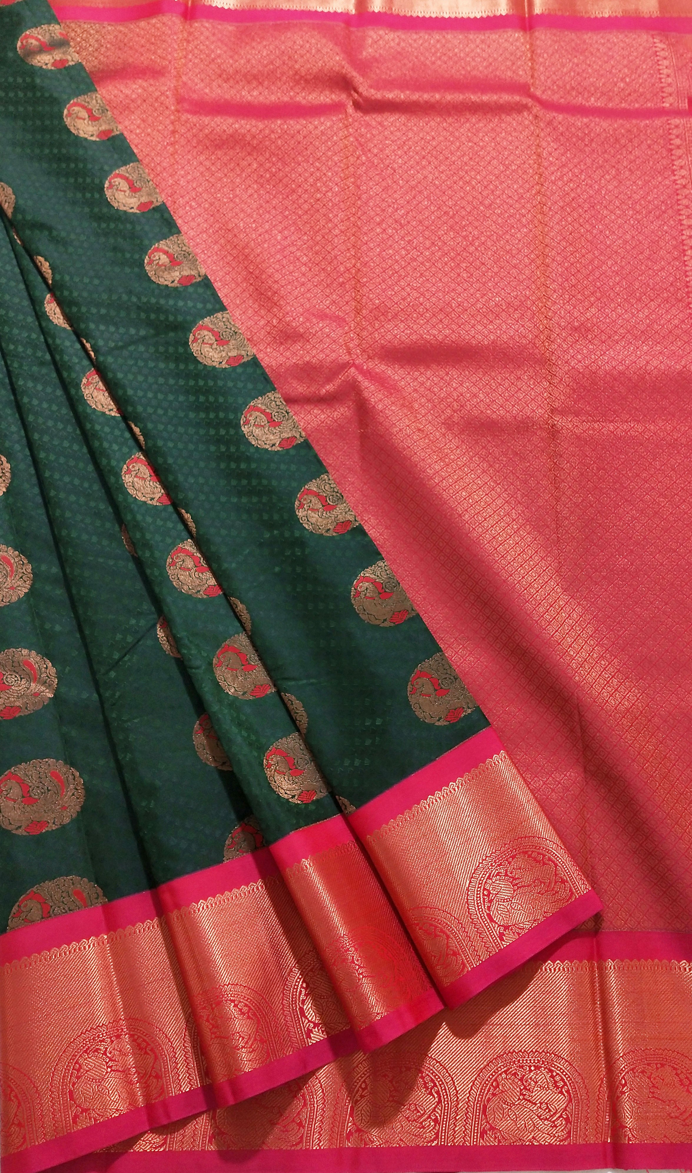 Kanchi Vegan Silk Saree With Contrast Blouse and Rich Jari Pallu
