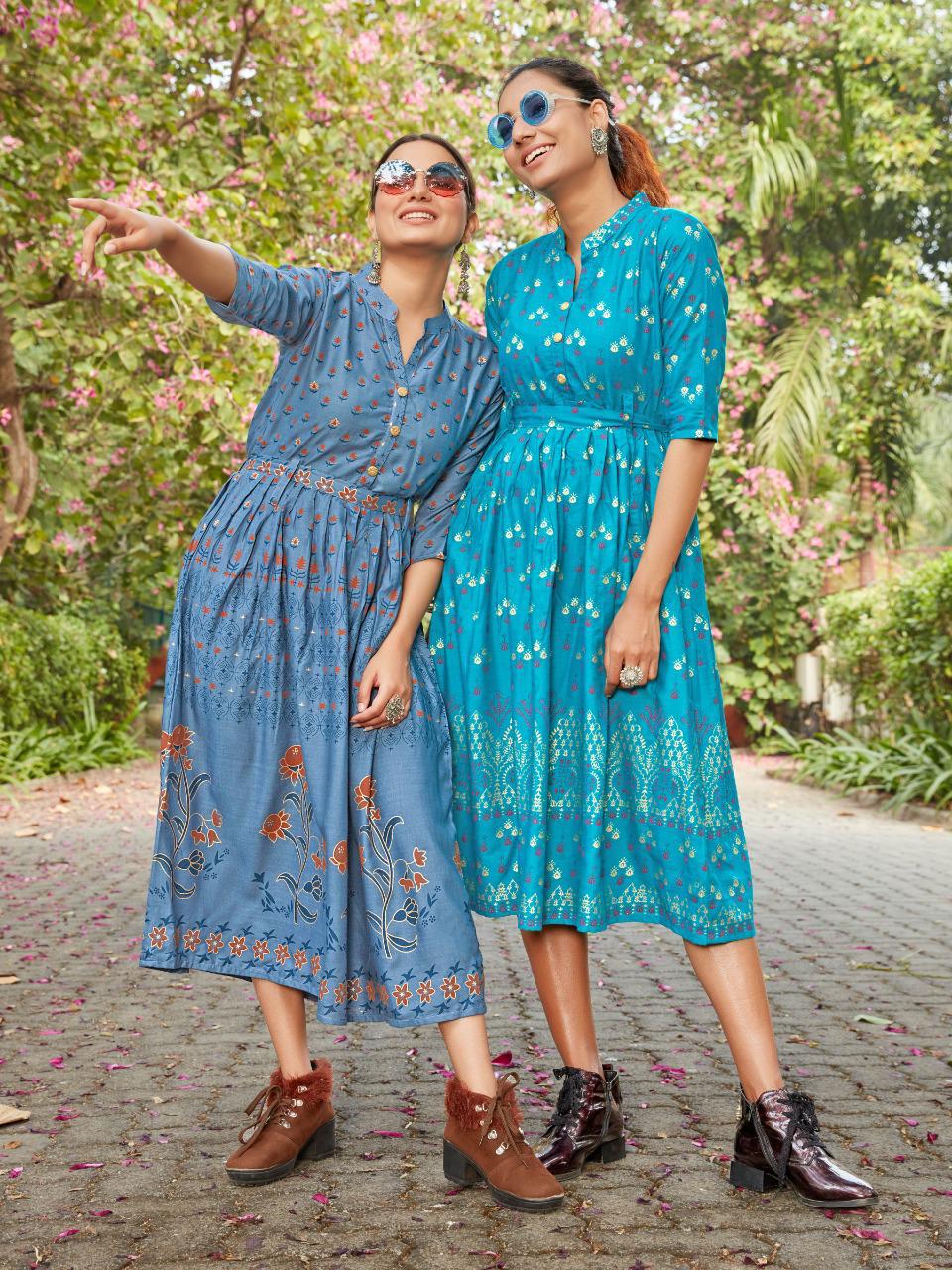 Vee Fab Presents Style Out  Slub With Gold Print Long Kurtis