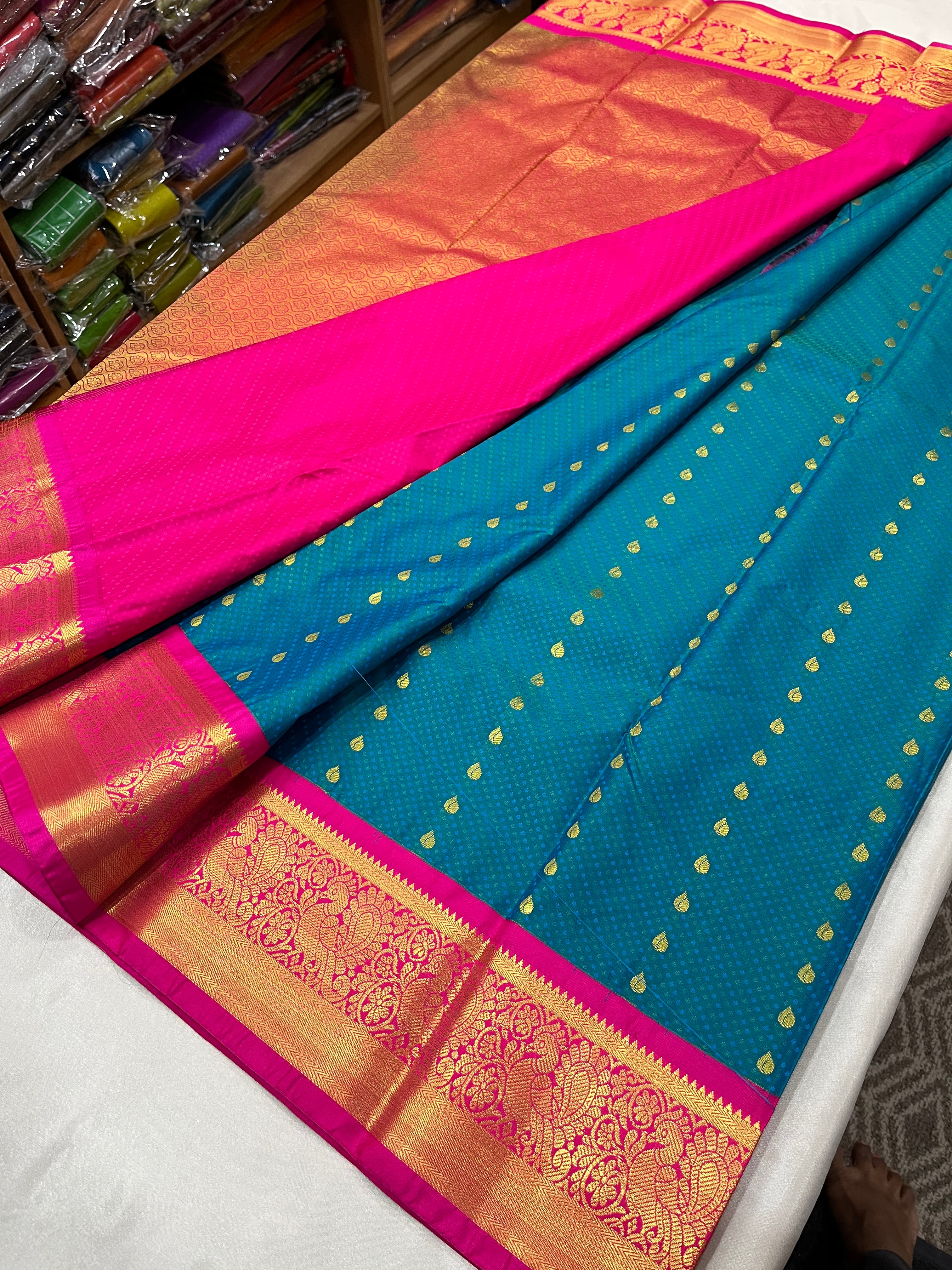 Korvai Soft  kanchi Semi silk saree  with contrast blouse and rich jari pallu