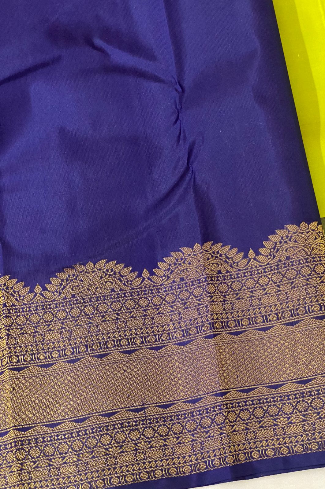 Handwoven Pure silk saree with 2g Pure zari