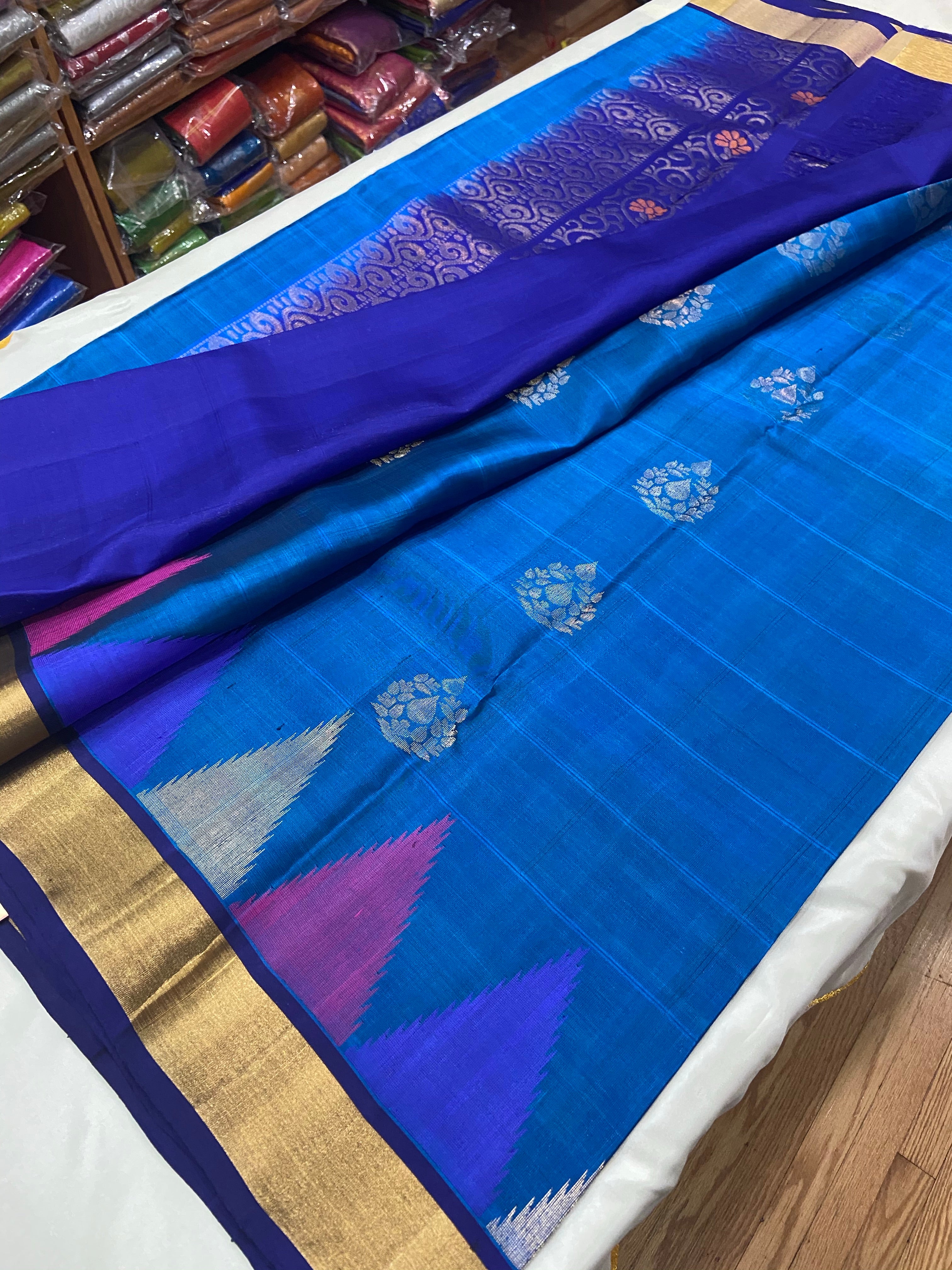 Handwoven Unique Pure Soft silk saree