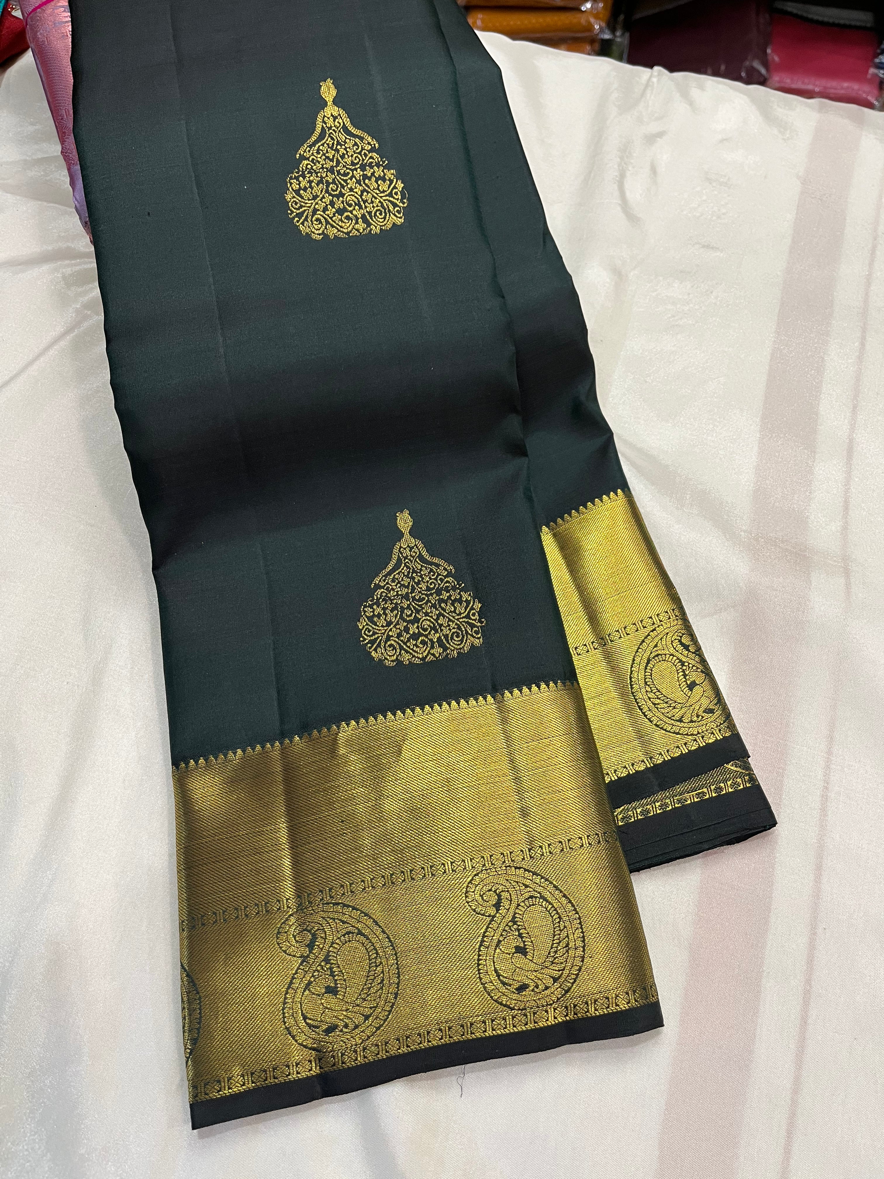 Handwoven kanchipuram Pure silk saree