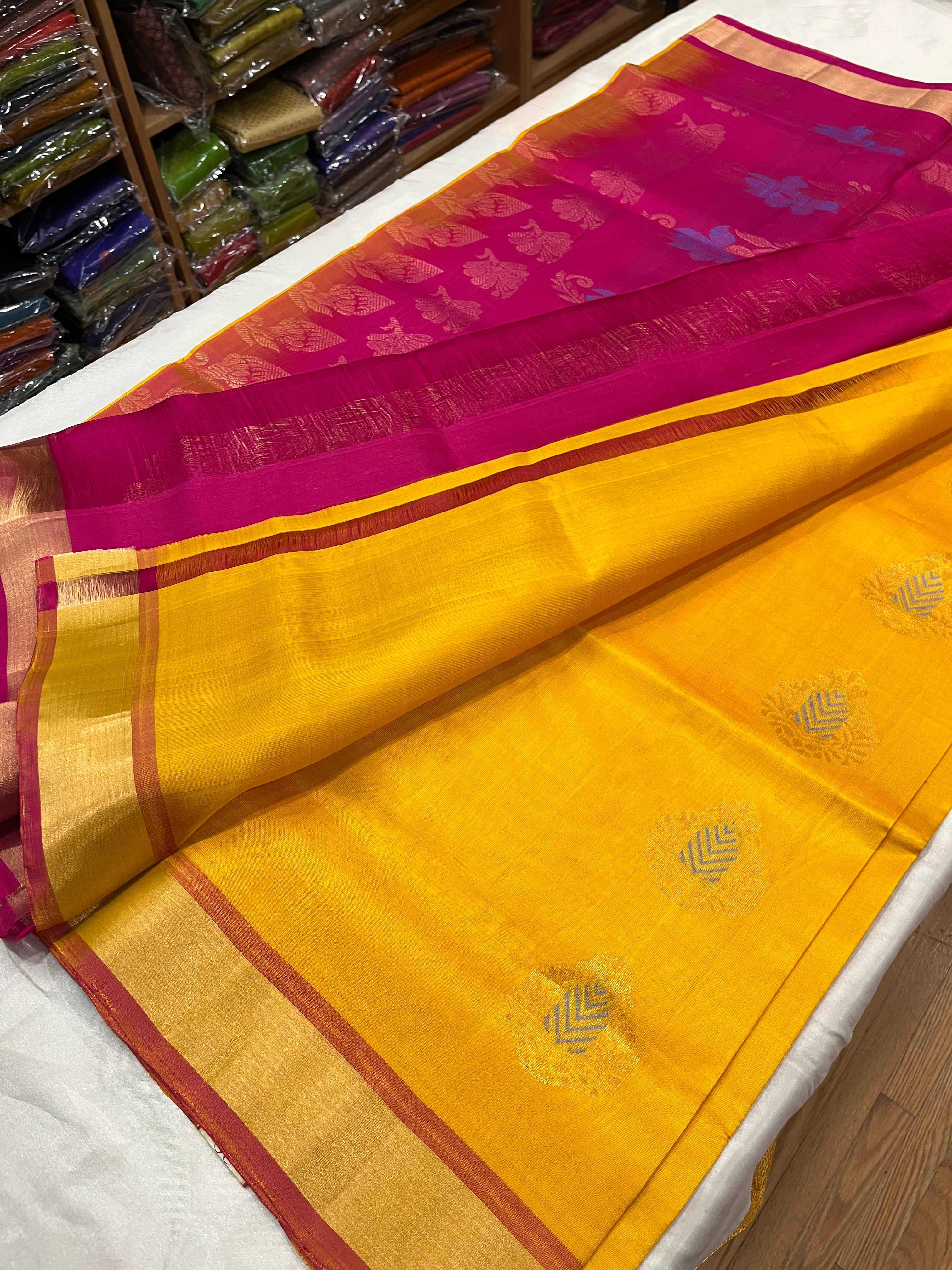 Handwoven Unique Pure Soft silk saree