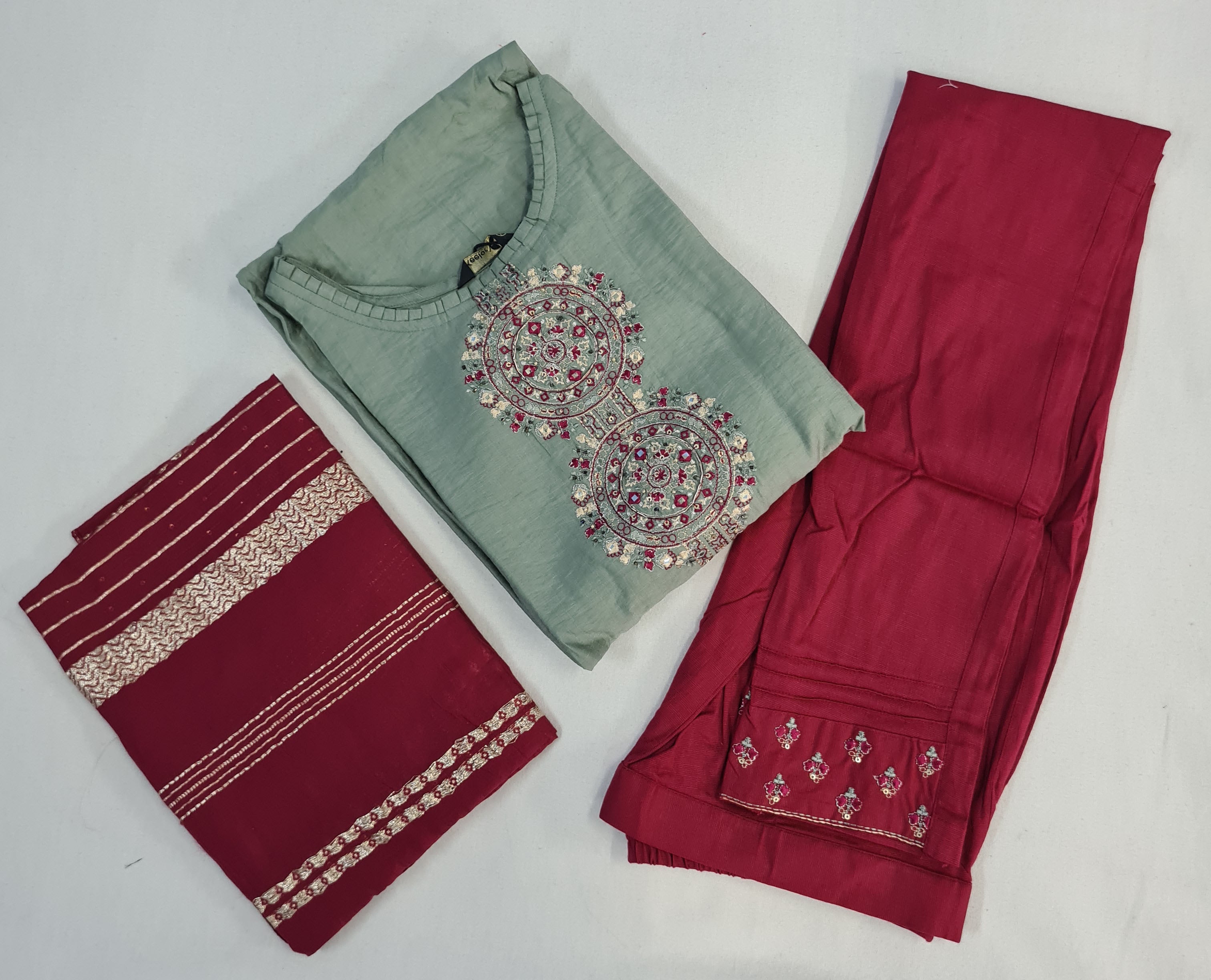 Keeloo Presents Garima Vol-1 Viscose Designer Party Wear Kurtis With Pant And Dupatta Collection.