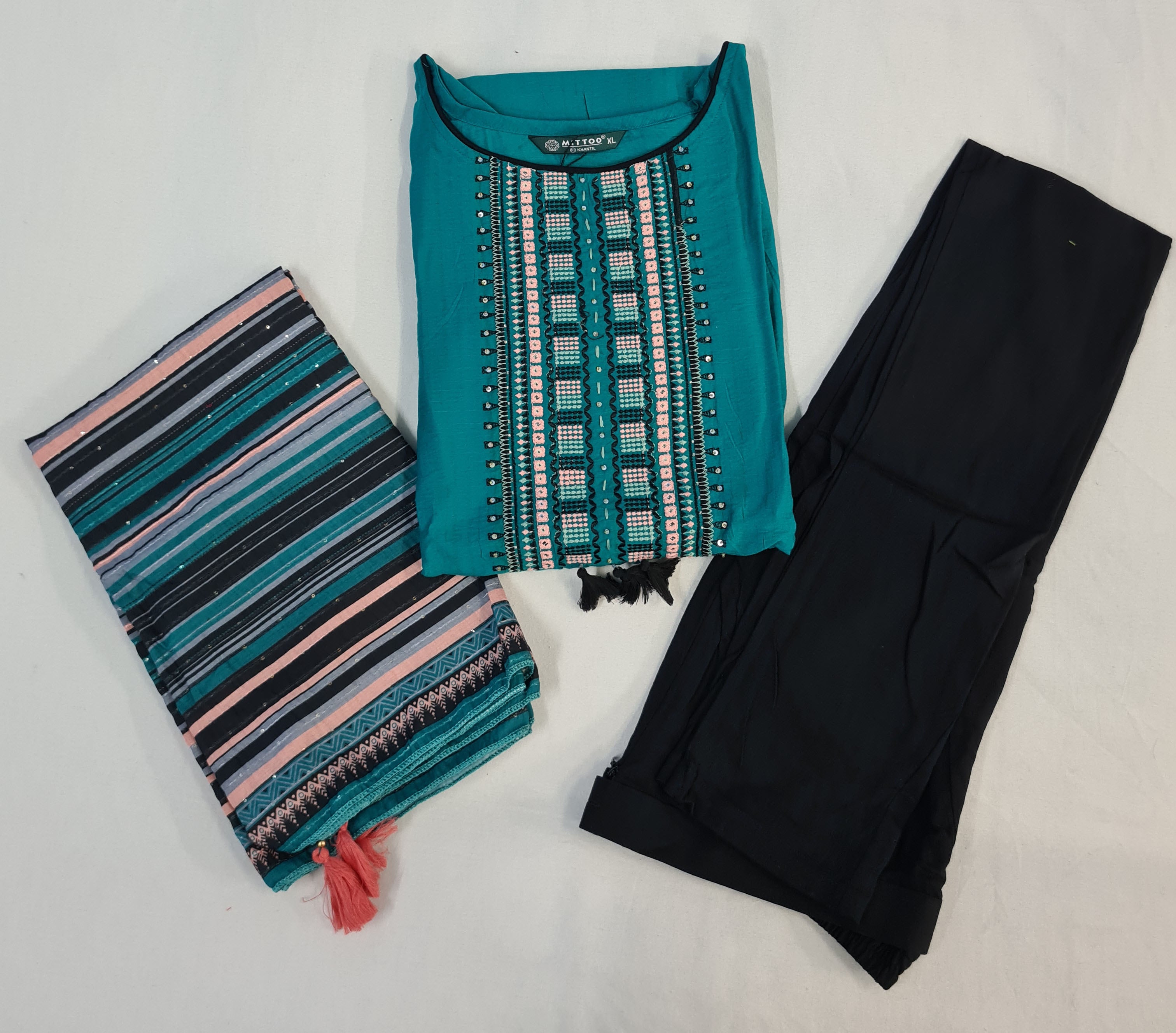 Mittoo Presents Shringar Vol-6 Cotton Slub Lycra Kurtis With Pant And Dupatta Collection.