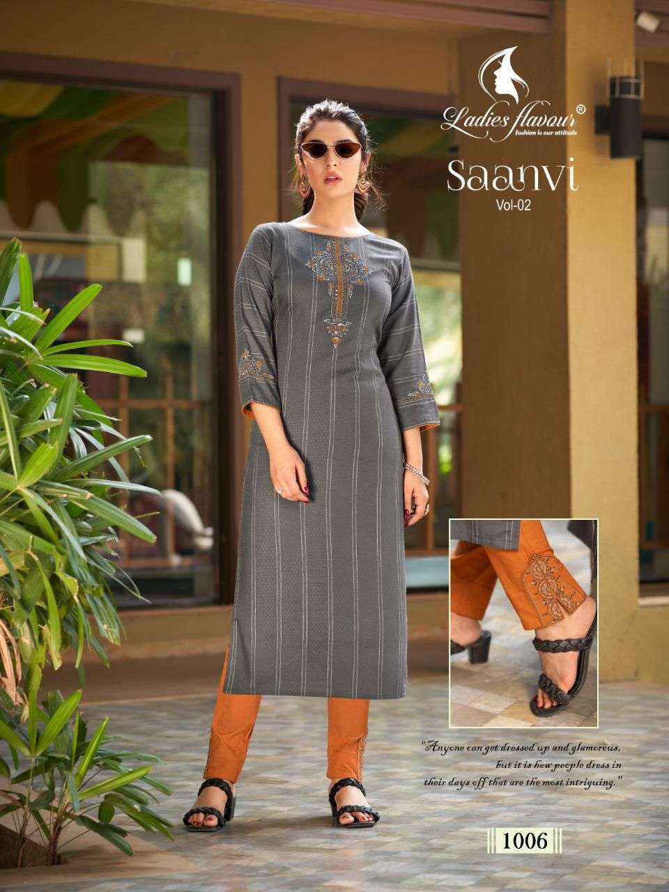 Saanvi Rayon Designer Kurtis With Pant